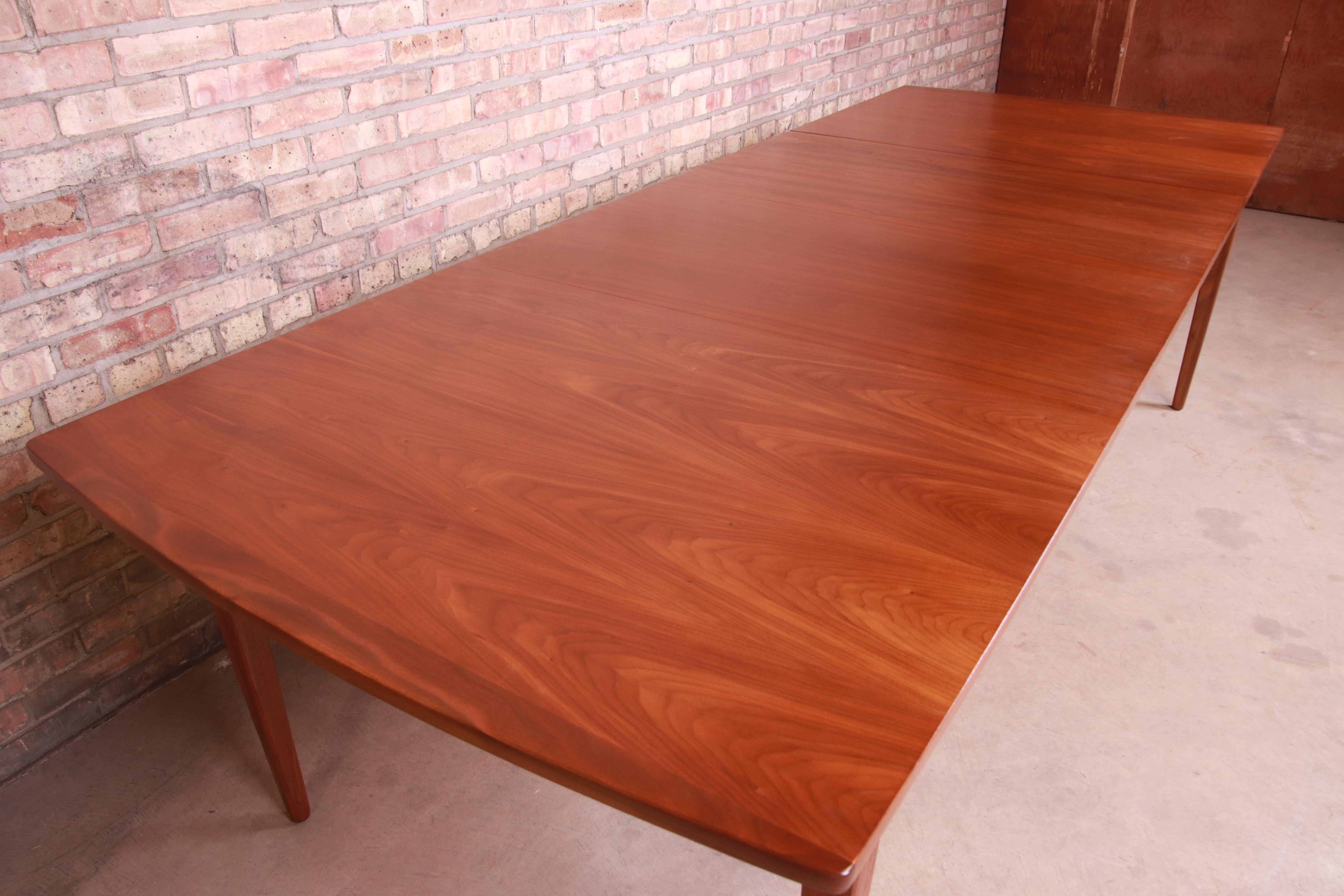 Kipp Stewart for Drexel Declaration Walnut Extension Dining Table, Refinished In Good Condition In South Bend, IN