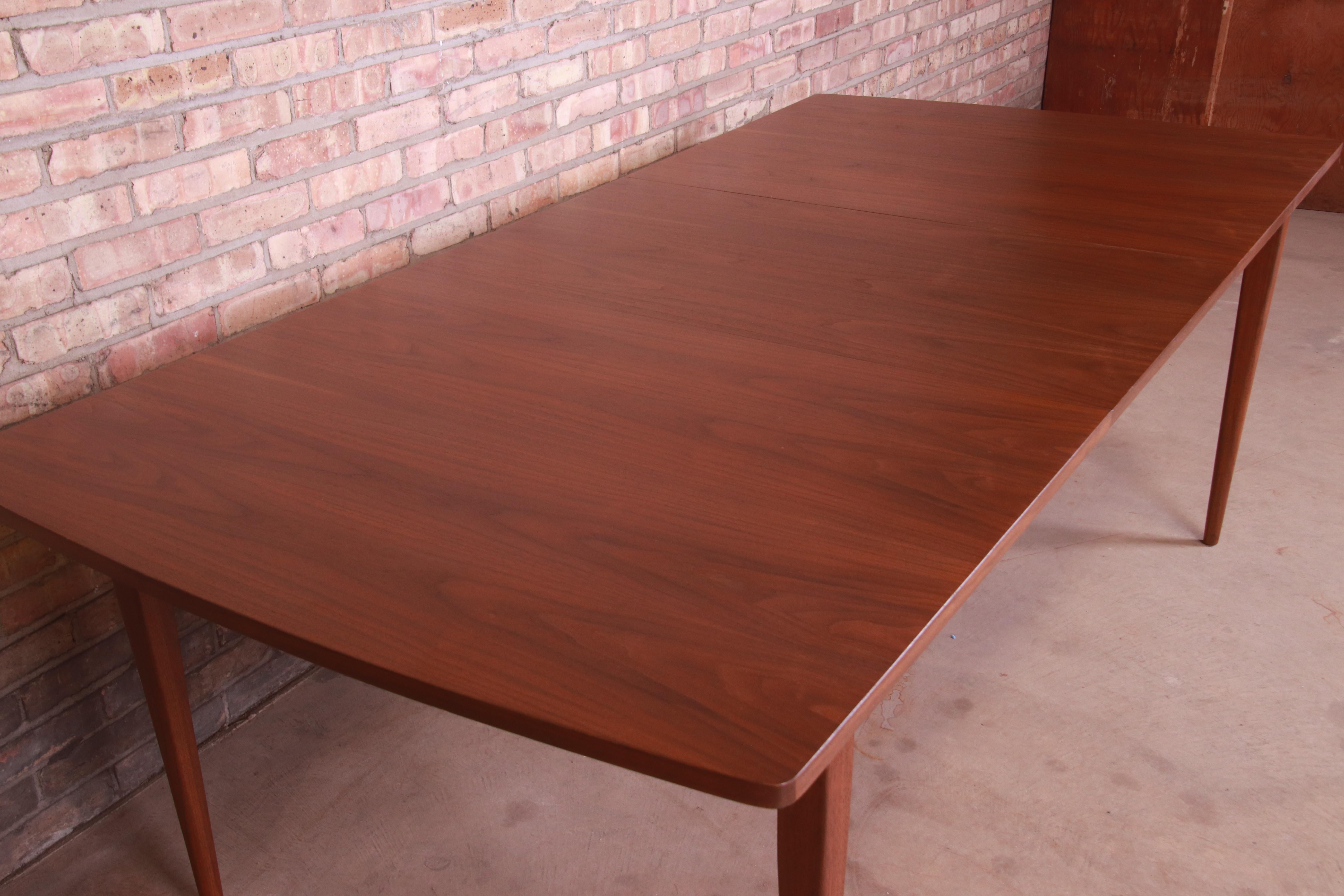 Kipp Stewart for Drexel Declaration Walnut Extension Dining Table, Restored In Good Condition In South Bend, IN