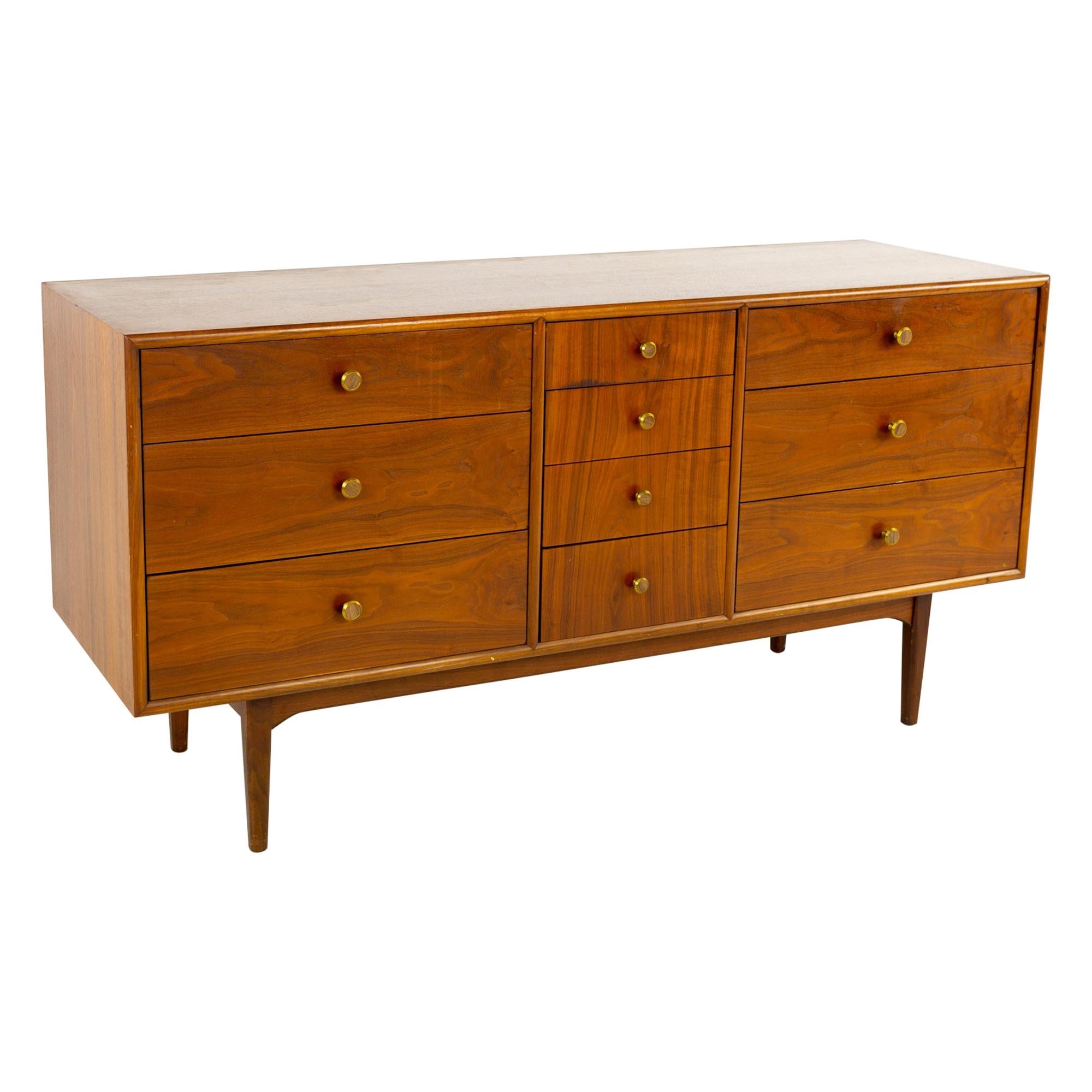 Antique and Vintage Credenzas 4,100 For Sale at 1stDibs