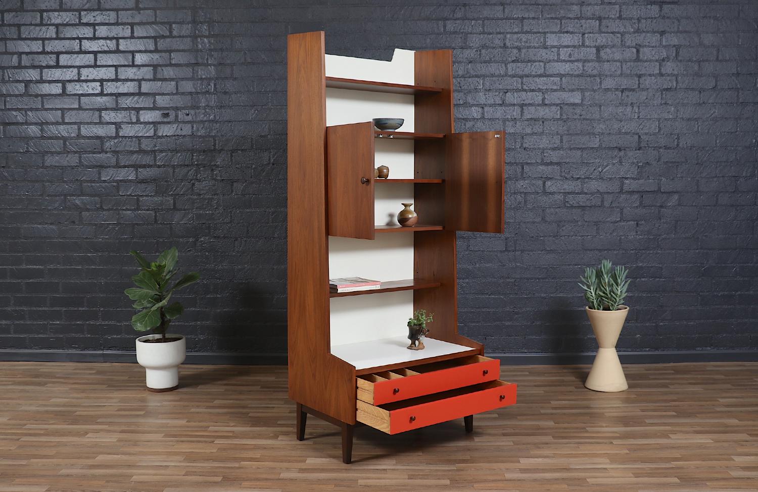 Mid-Century Modern Kipp Stewart Lacquered & Walnut Bookshelf for Glenn of CA