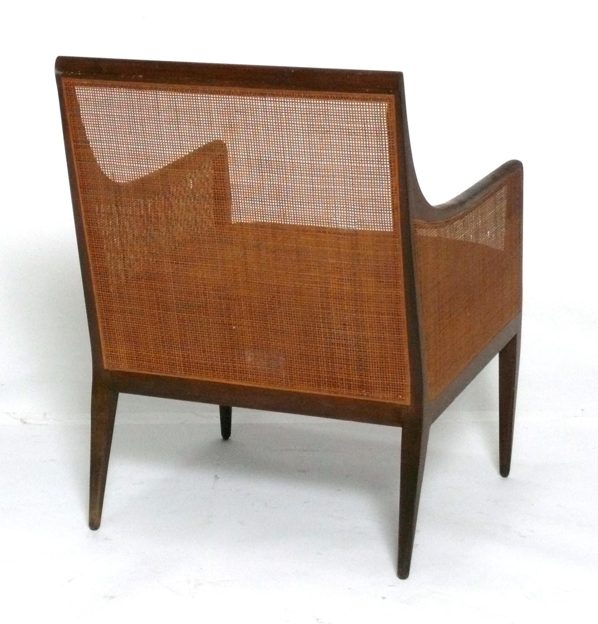 Kipp Stewart Lounge Stühle und Ottomane neu lackiert & neu gepolstert in Ihrem Stoff (amerikanisch) im Angebot