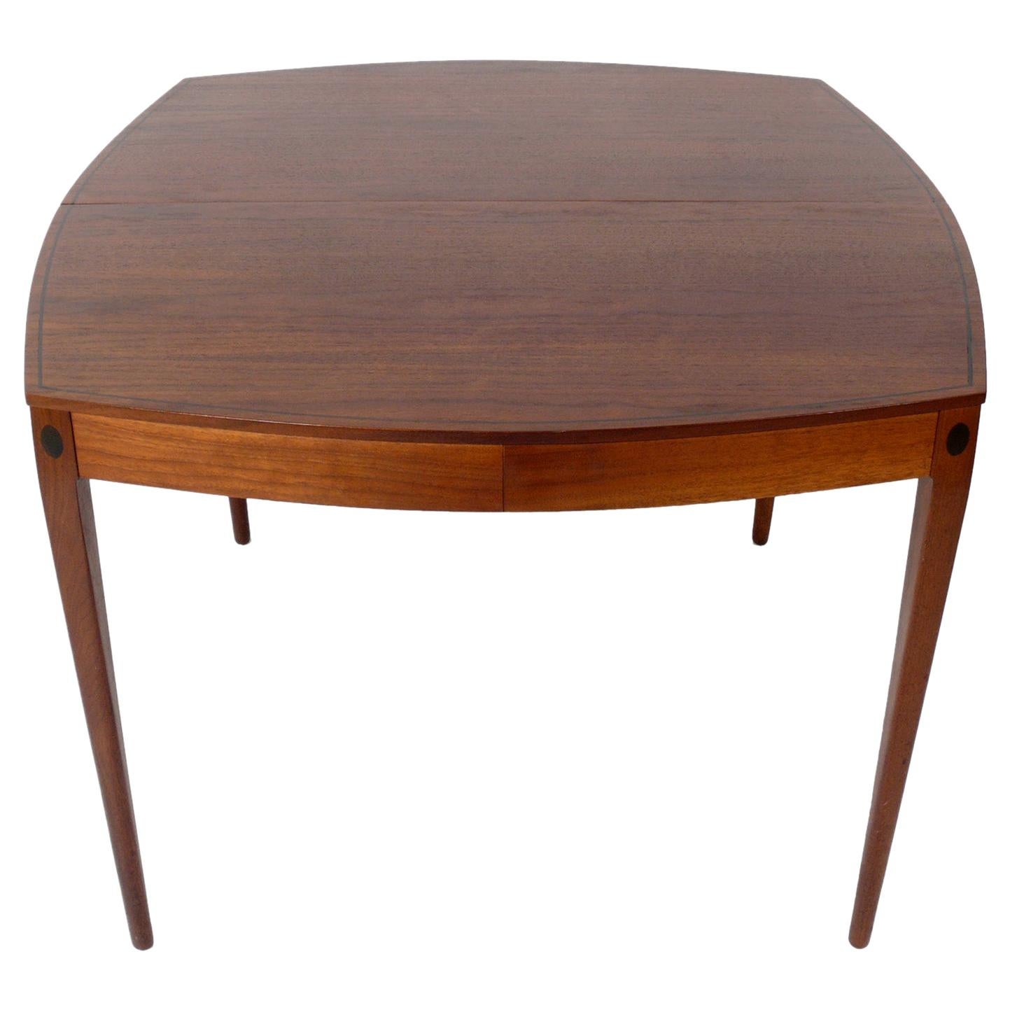 MidCentury American Walnut Dining Table at 1stDibs