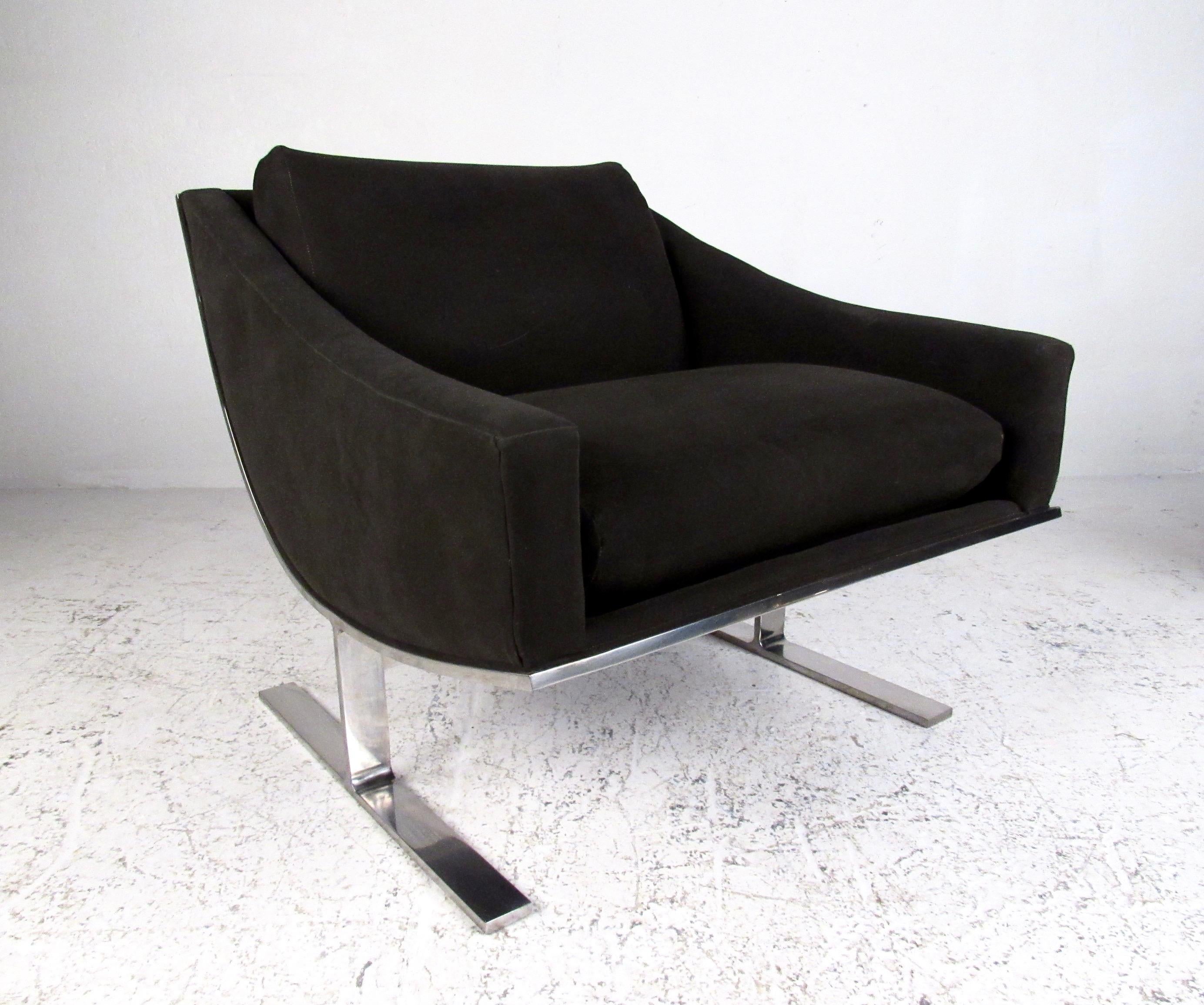 Kipp Stewart Modern Lounge Chairs by Directional For Sale 1