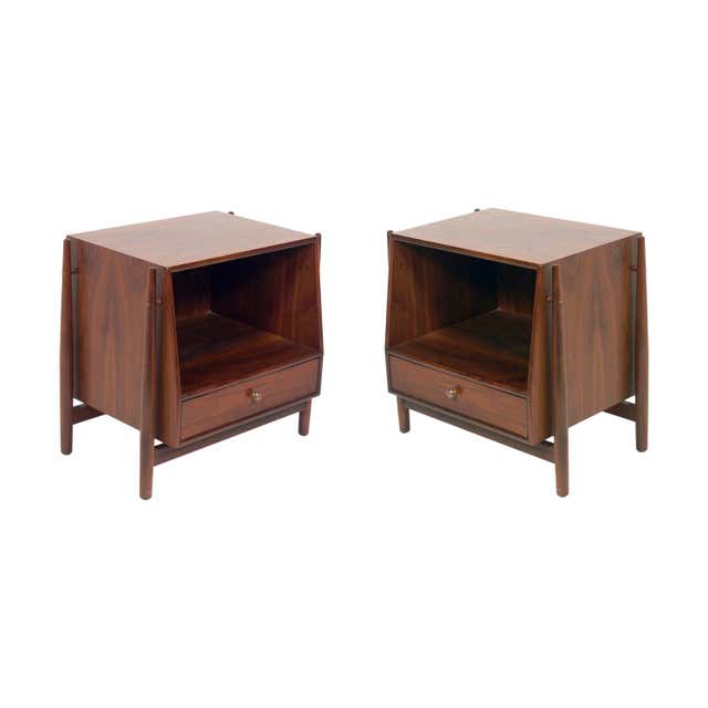 Antique and Vintage End Tables - 8,947 For Sale at 1stdibs - Page 11