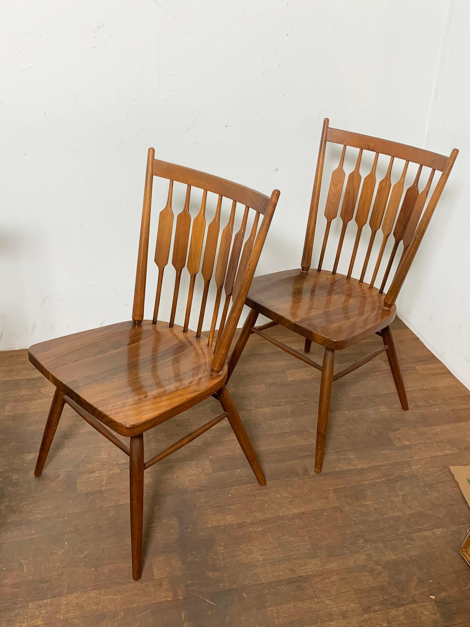 Mid-Century Modern Kipp Stewart Set of Five Centennial Dining Chairs for Drexel Circa 1960s For Sale
