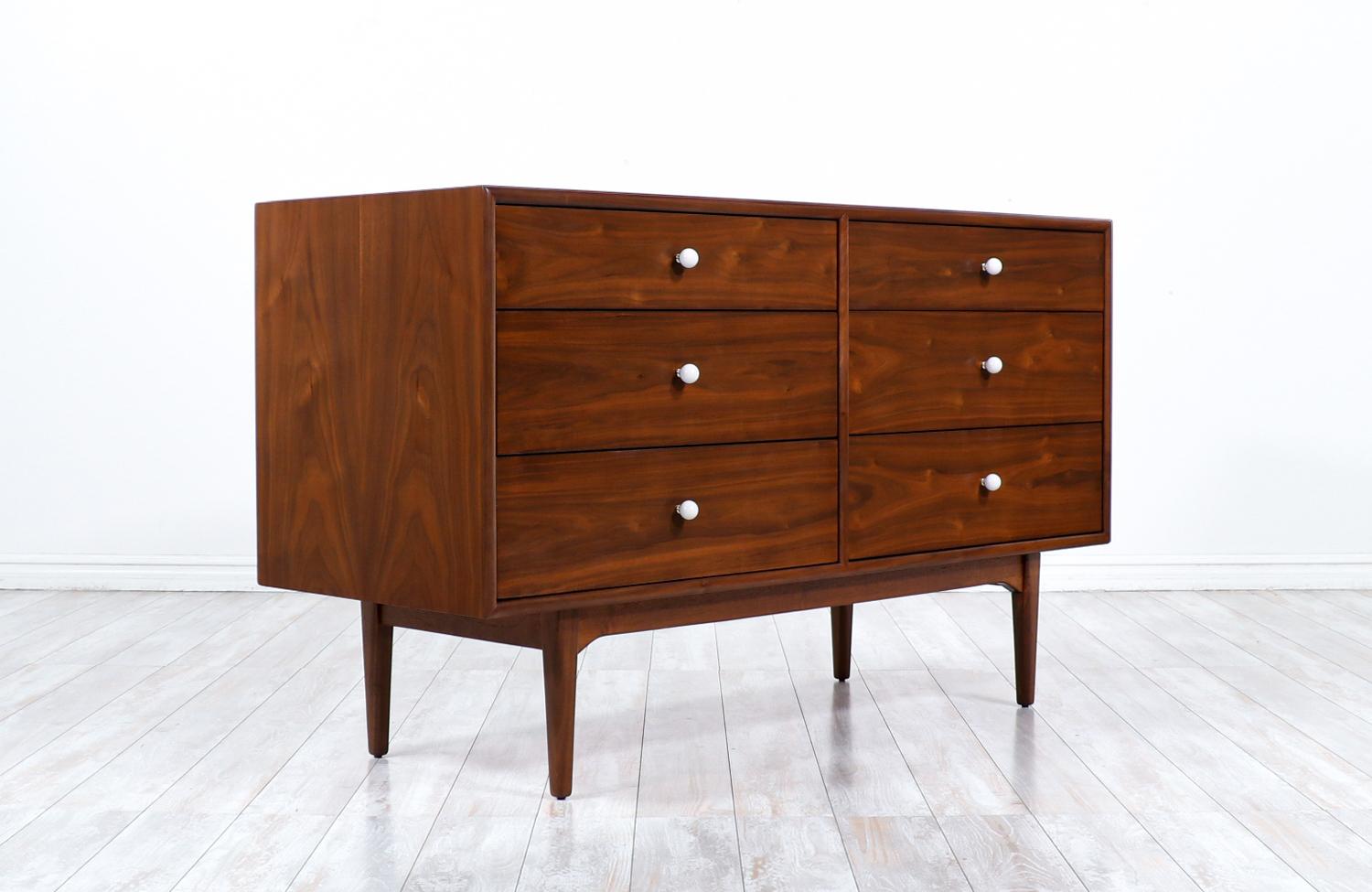 drexel chest of drawers