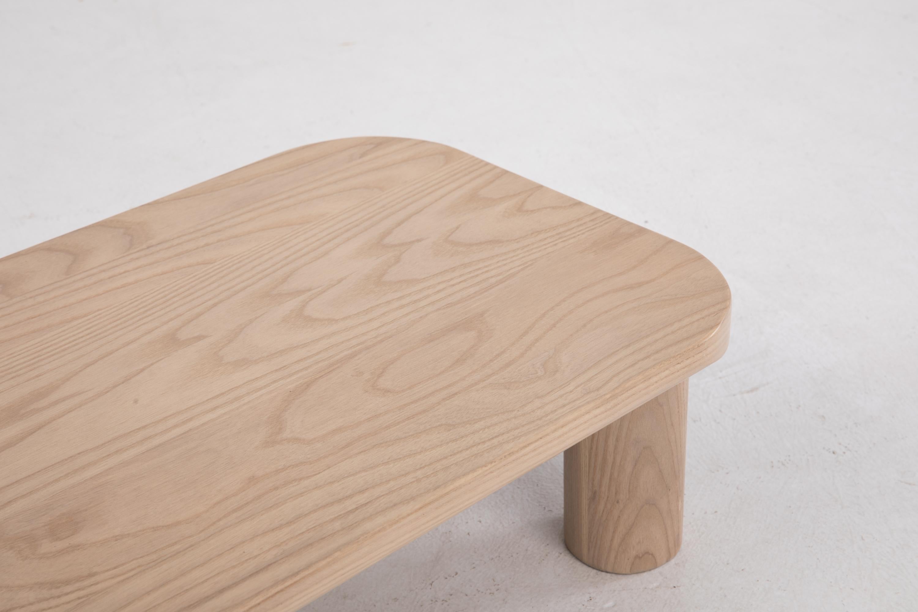 Mesilla de noche Kiral de Sun at Six, Siena, Mesa auxiliar minimalista de madera en venta 4