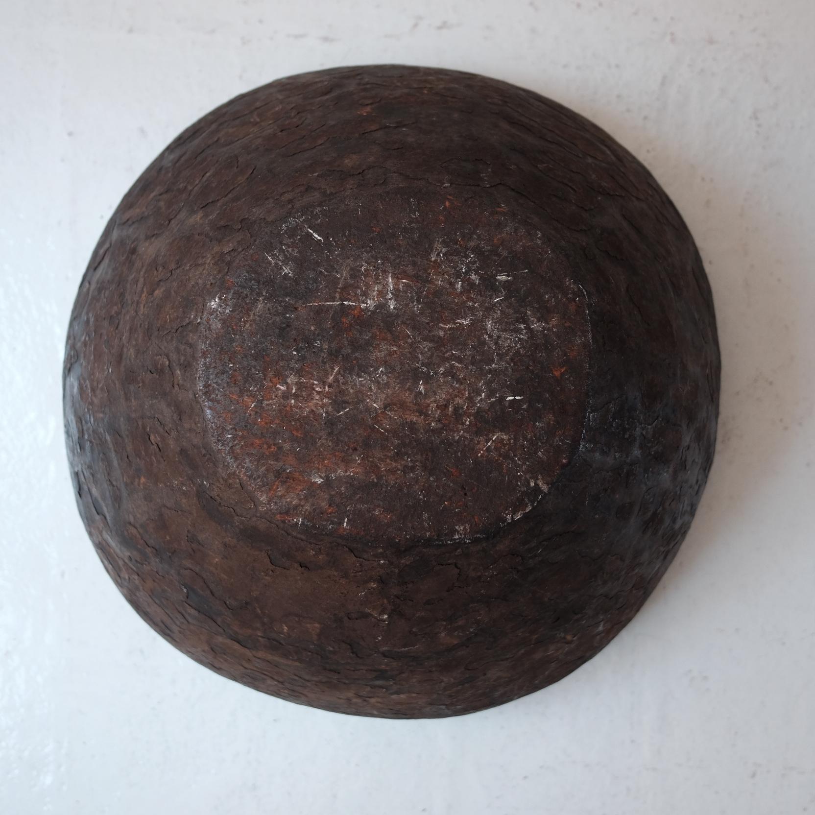 Kirdi Wooden Bowl from Cameroon 4