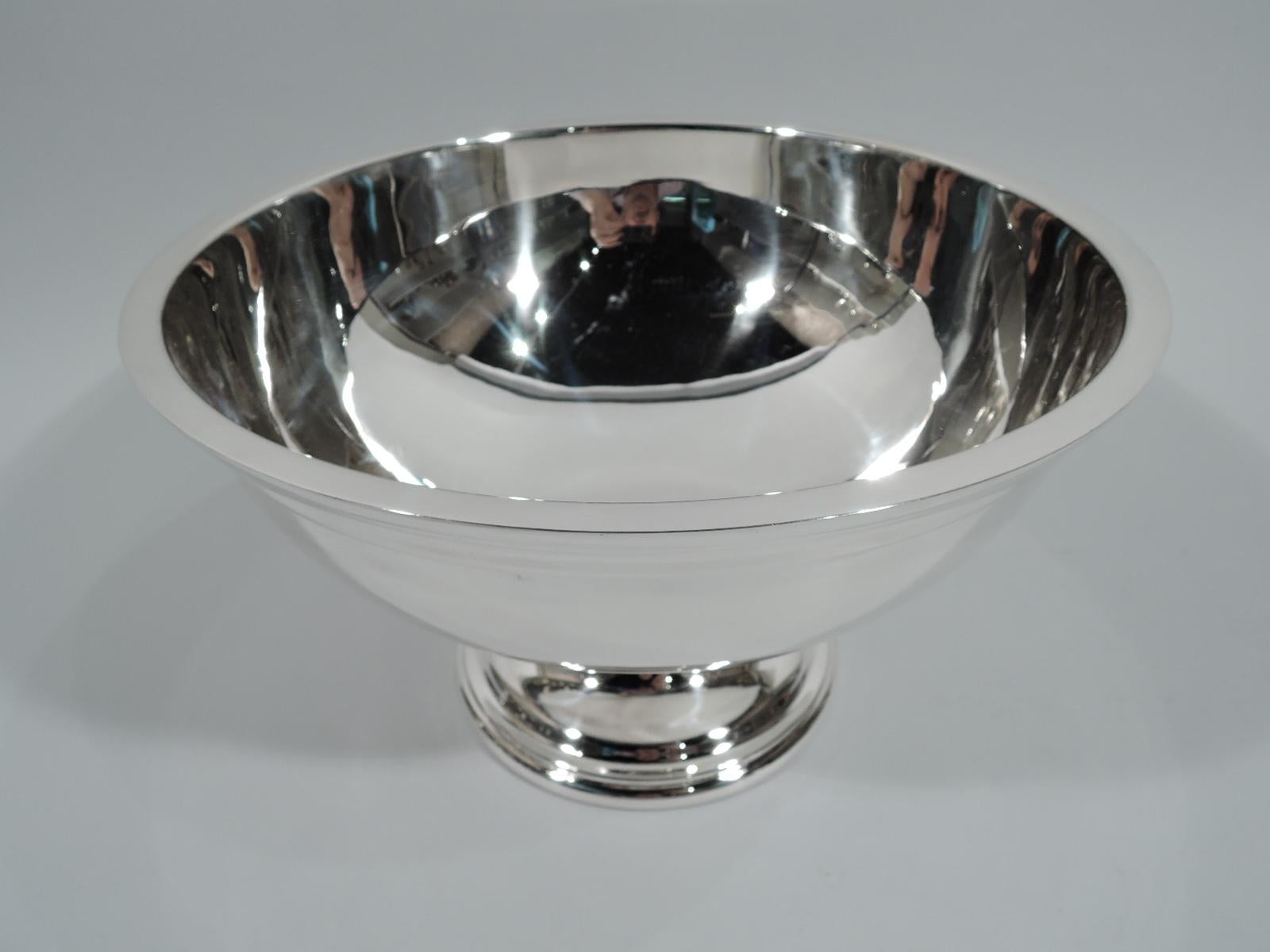 Art Deco sterling silver punch bowl. Made by S. Kirk & Son Inc. Curved sides with raised band under wide and flat rim; foot stepped and raised. A beautiful centerpiece for display and entertainment. Fully marked including maker’s stamp (1925-32) and