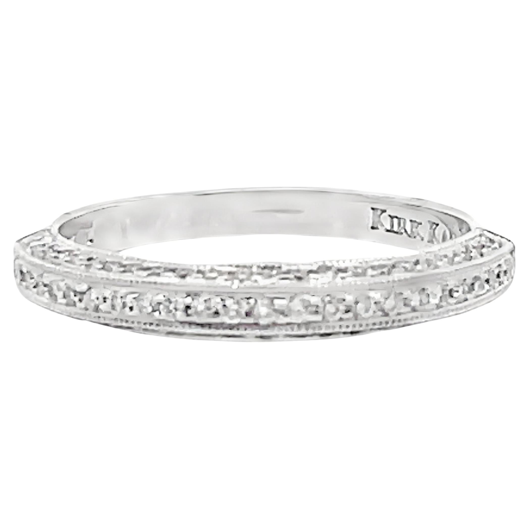 Kirk Kara SS6947A-B1 "Carmella" Fede nuziale in oro bianco 18 carati incisa a mano