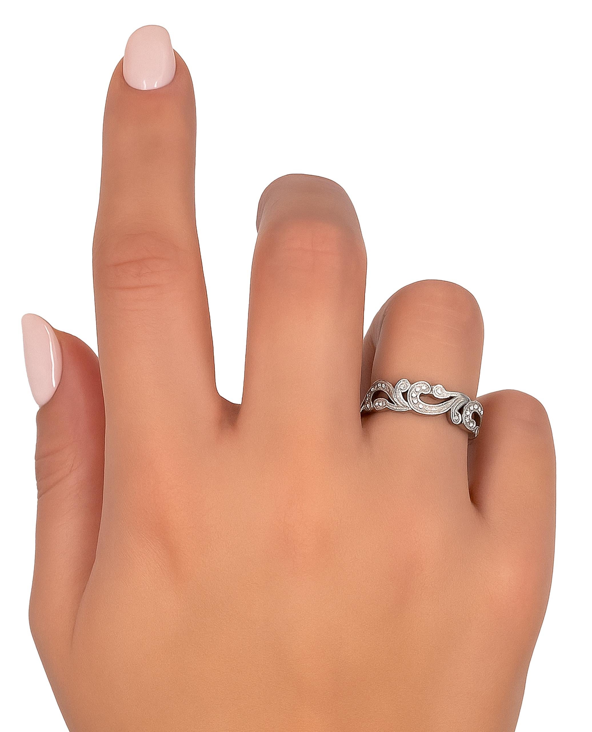 Kirk Kara SS6967-B Ring aus Platin mit Handgravur 