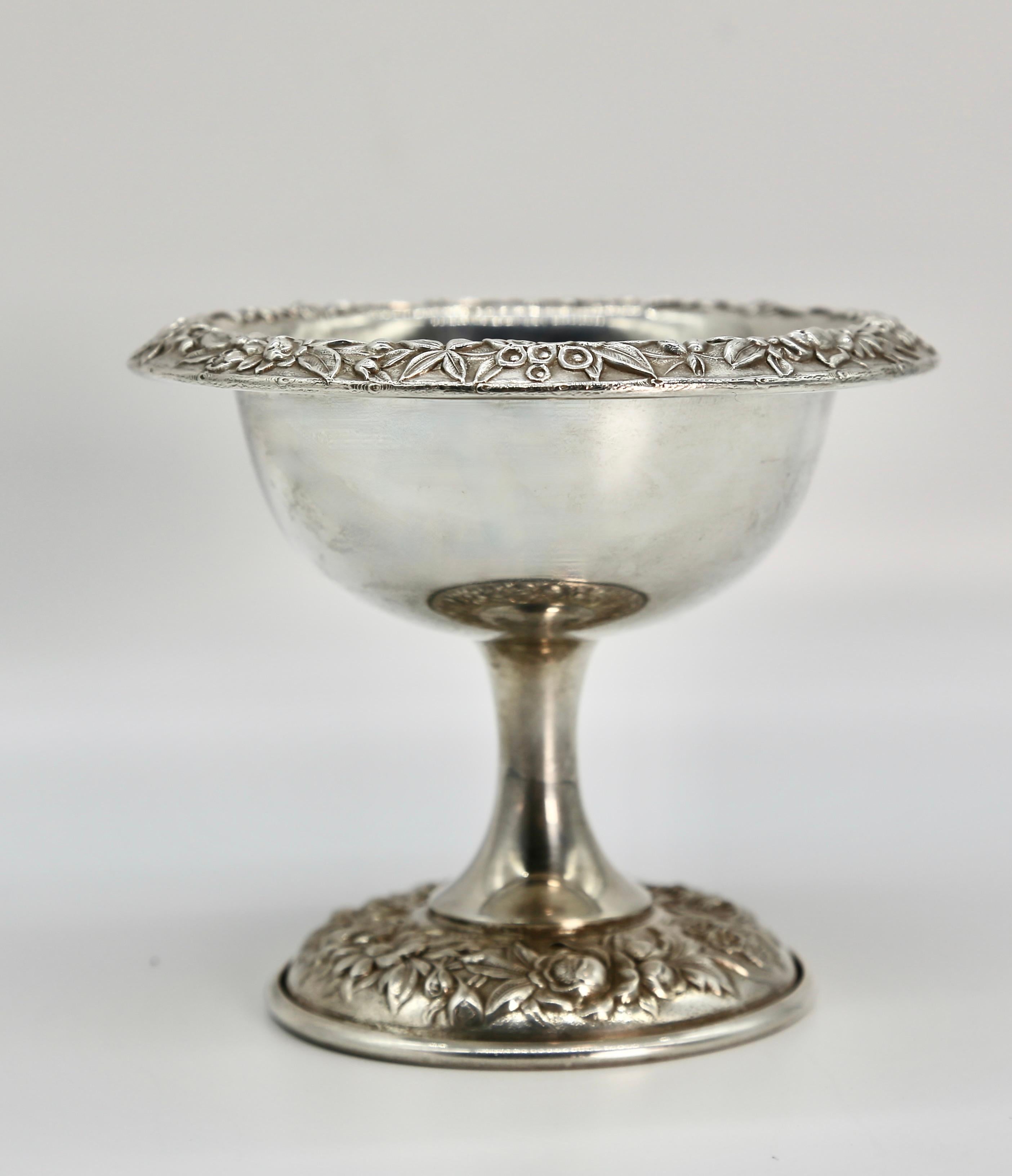 Copas para helado Kirk & Sons de plata de ley repulida 1925 - Lote de 12 Repujado