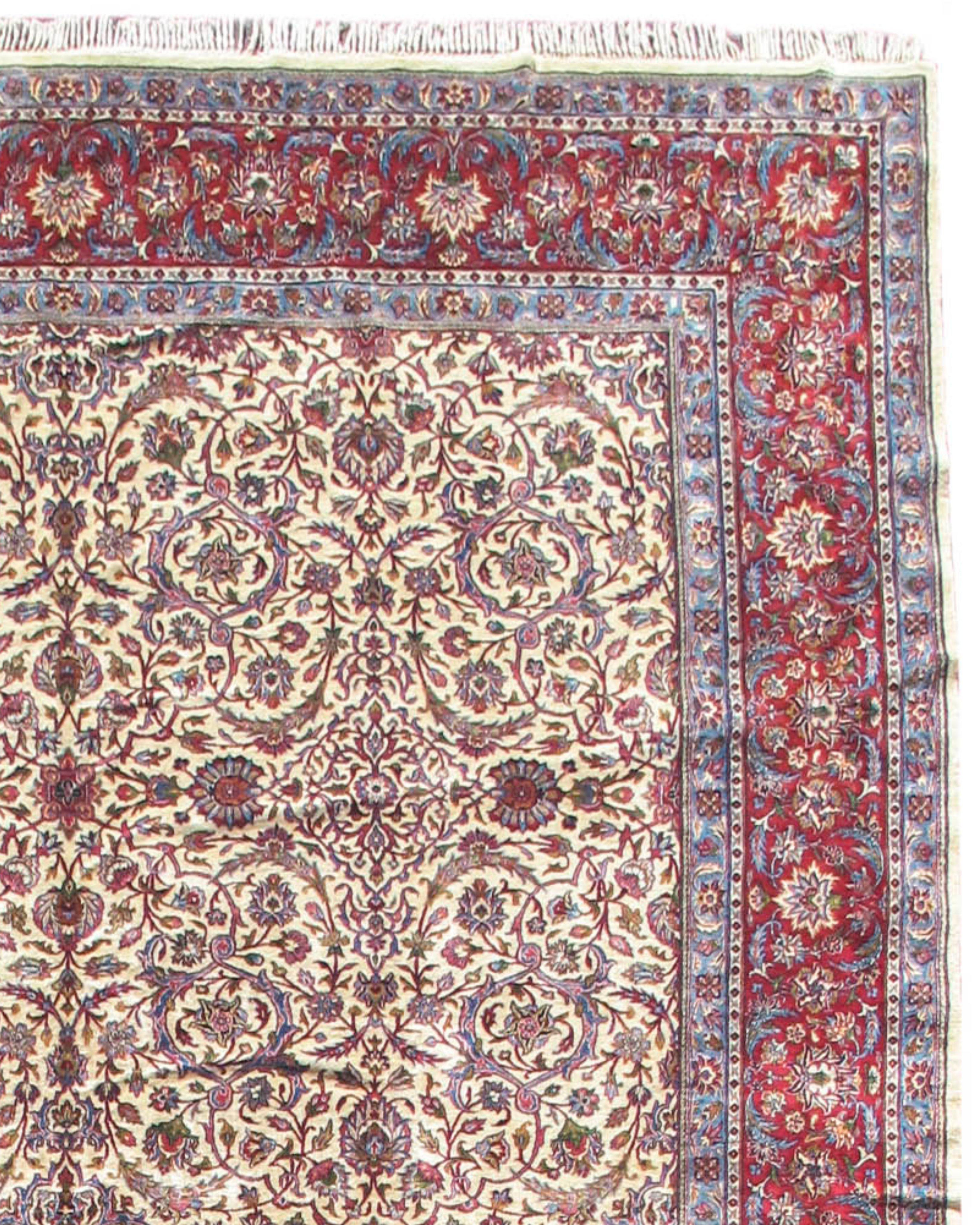 Large Persian Kirman Rug, Mid-20th Century In Excellent Condition For Sale In San Francisco, CA