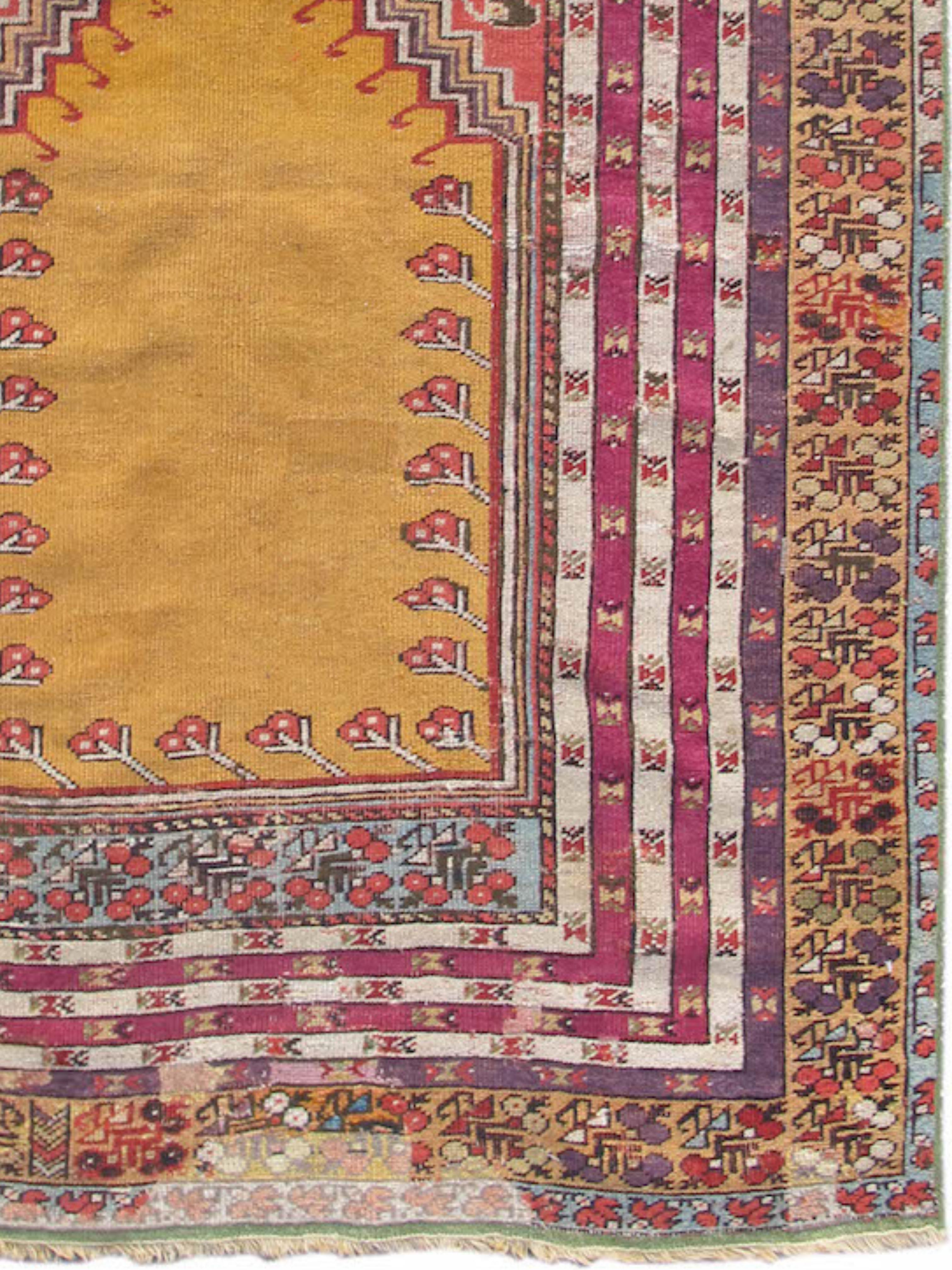 Kirshehir Prayer Rug, Mid 19th Century

Additional Information:
Dimensions: 3'8