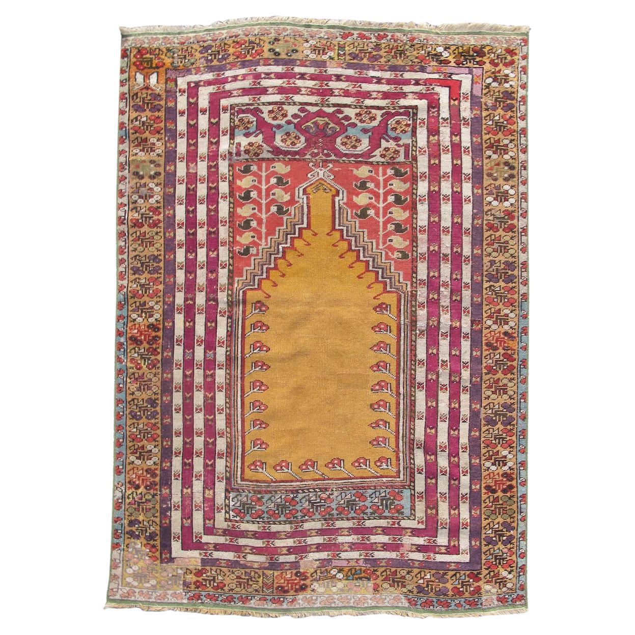 Kirshehir Prayer Rug, Mid-19th Century