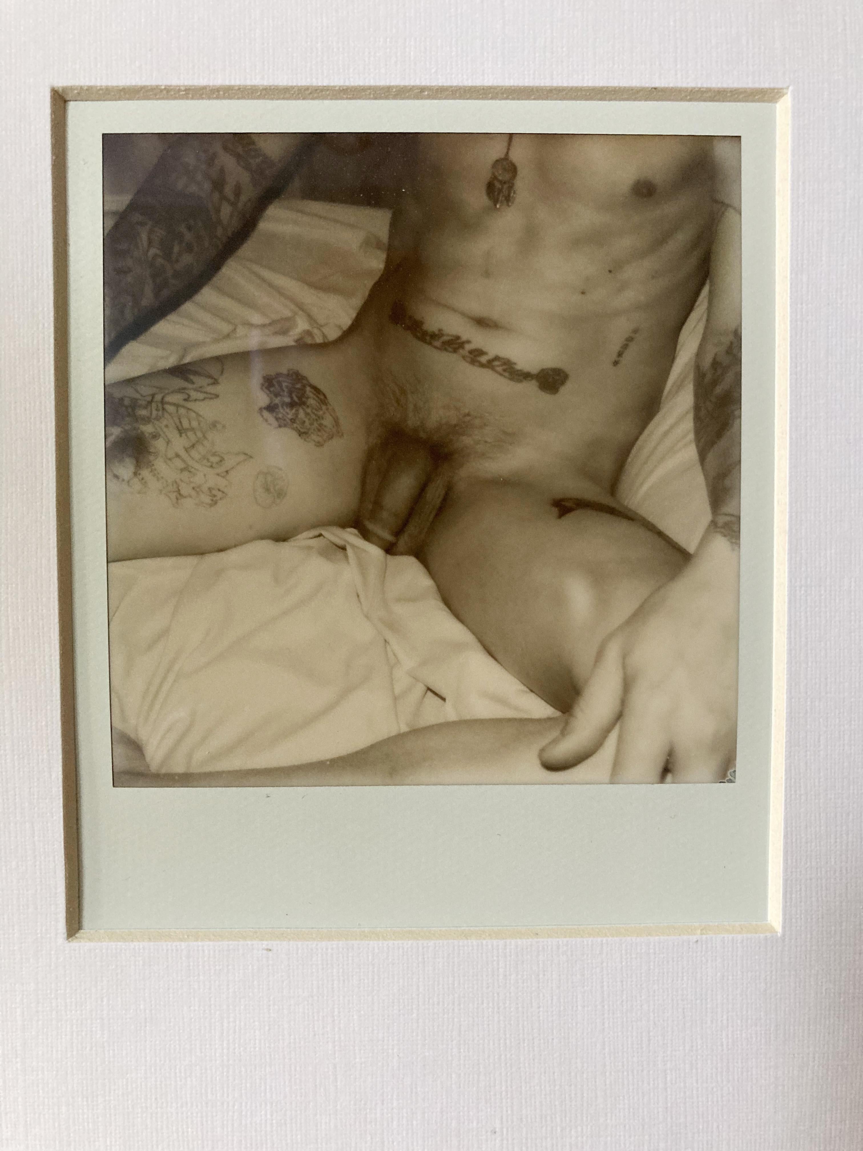 Kirsten Thys van den Audenaerde Nude Photograph - Ashtray Heart - Original Polaroid - Unique piece