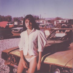 Baby you can drive my Car - Contemporáneo, Polaroid, Desnudo, Color