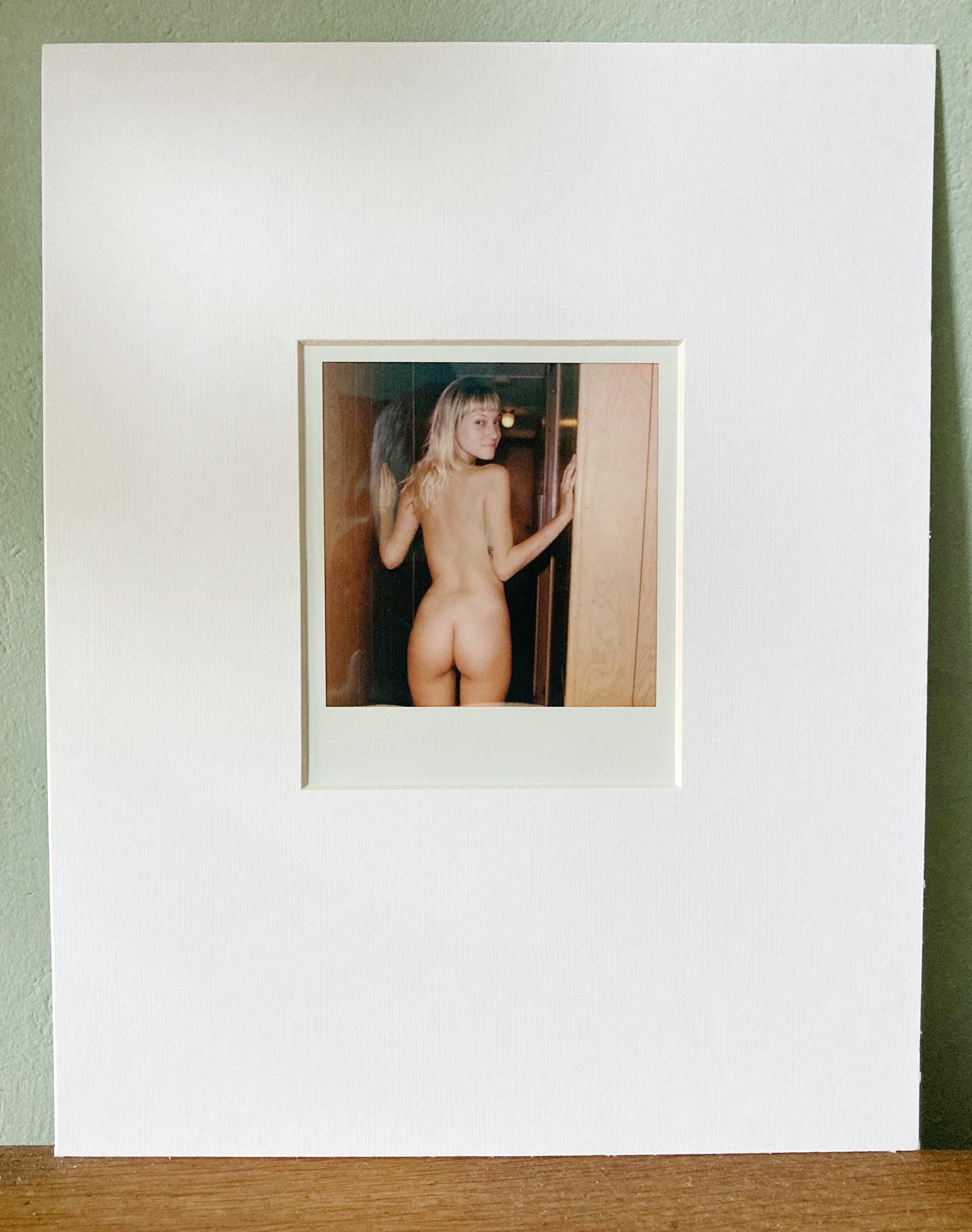 Kirsten Thys van den Audenaerde Nude Photograph - Come on - Original Polaroid - Unique Piece