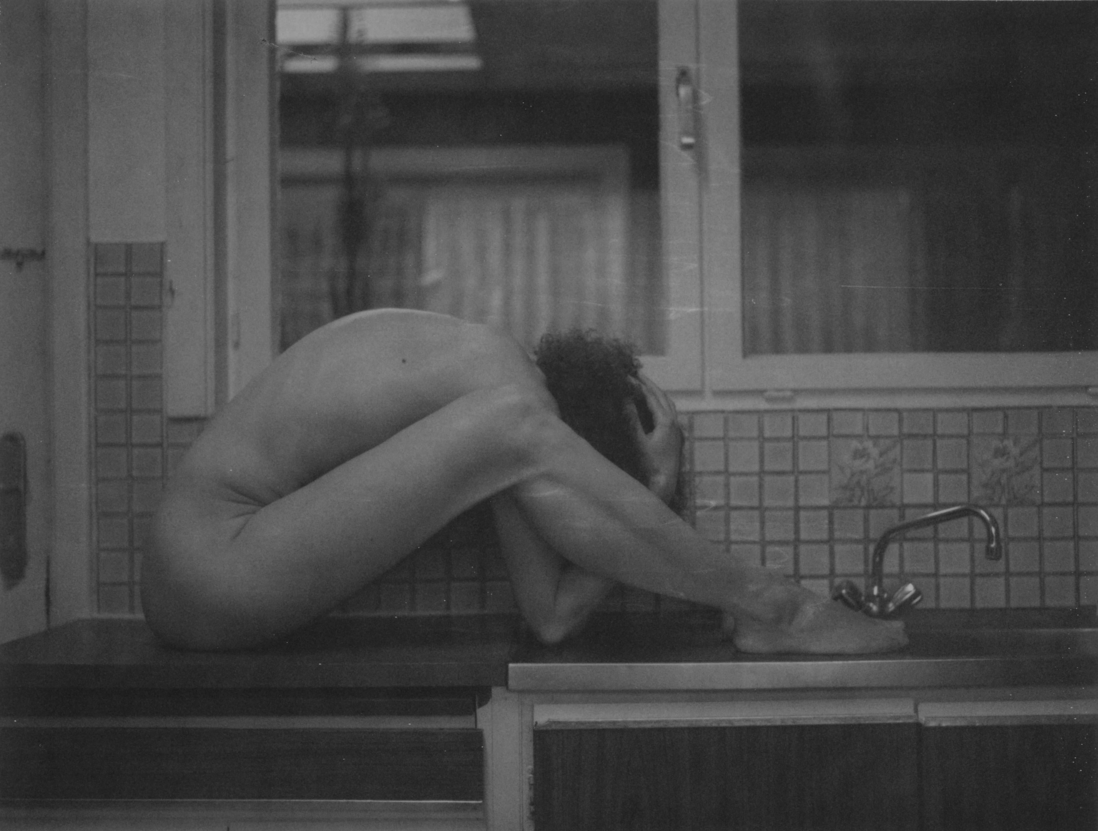 Kirsten Thys van den Audenaerde Black and White Photograph - Counterweight - Contemporary, Nude, Women, Polaroid, 21st Century
