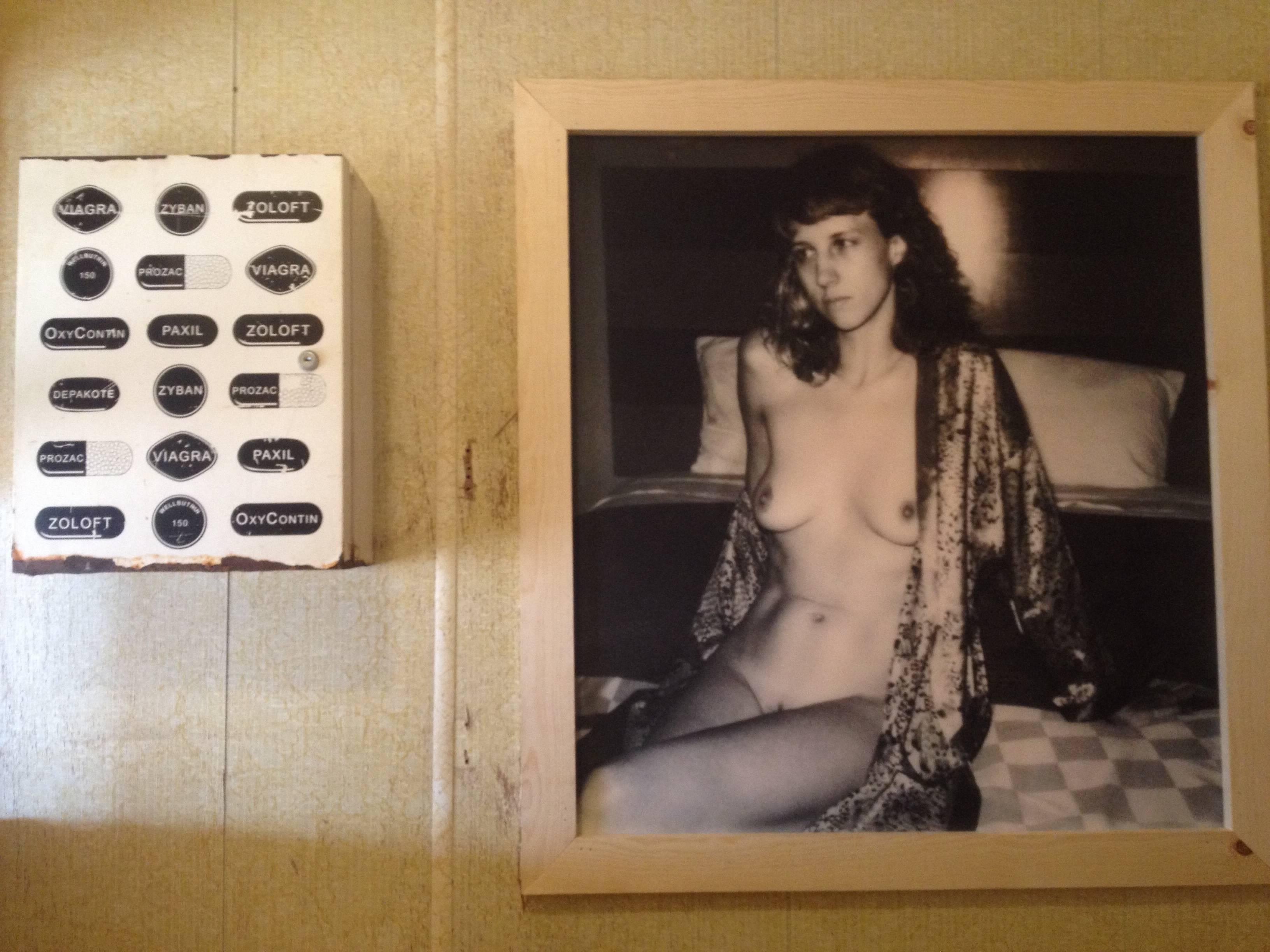 Jour et nuit - Contemporain Photograph par Kirsten Thys van den Audenaerde