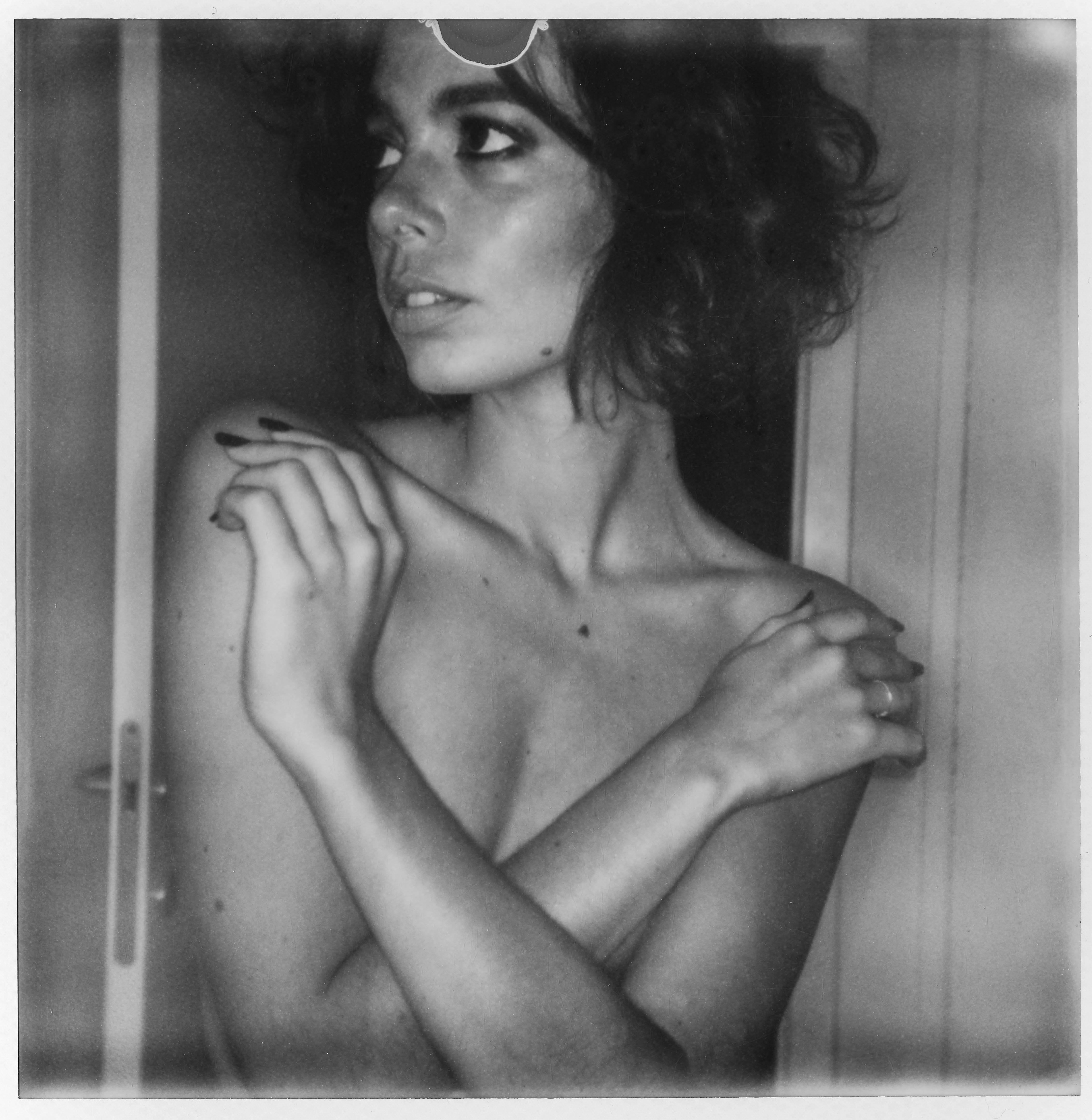 Kirsten Thys van den Audenaerde Portrait Photograph - I see you (50x50cm) - 21st Century, Women, Nude, Contemporary