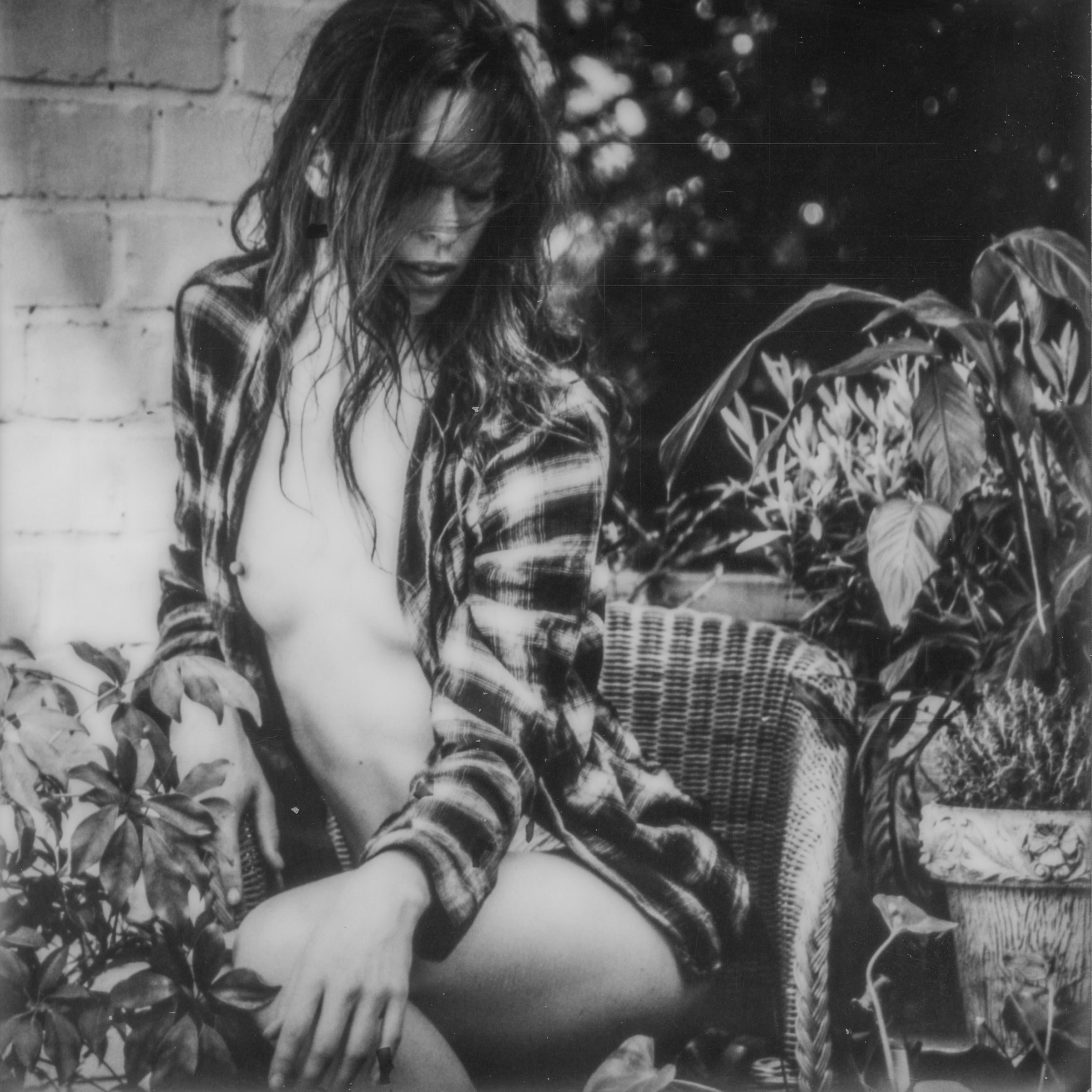 Kirsten Thys van den Audenaerde Nude Photograph - No one to run with - Polaroid, Black and White, Women, 21st Century, Nude