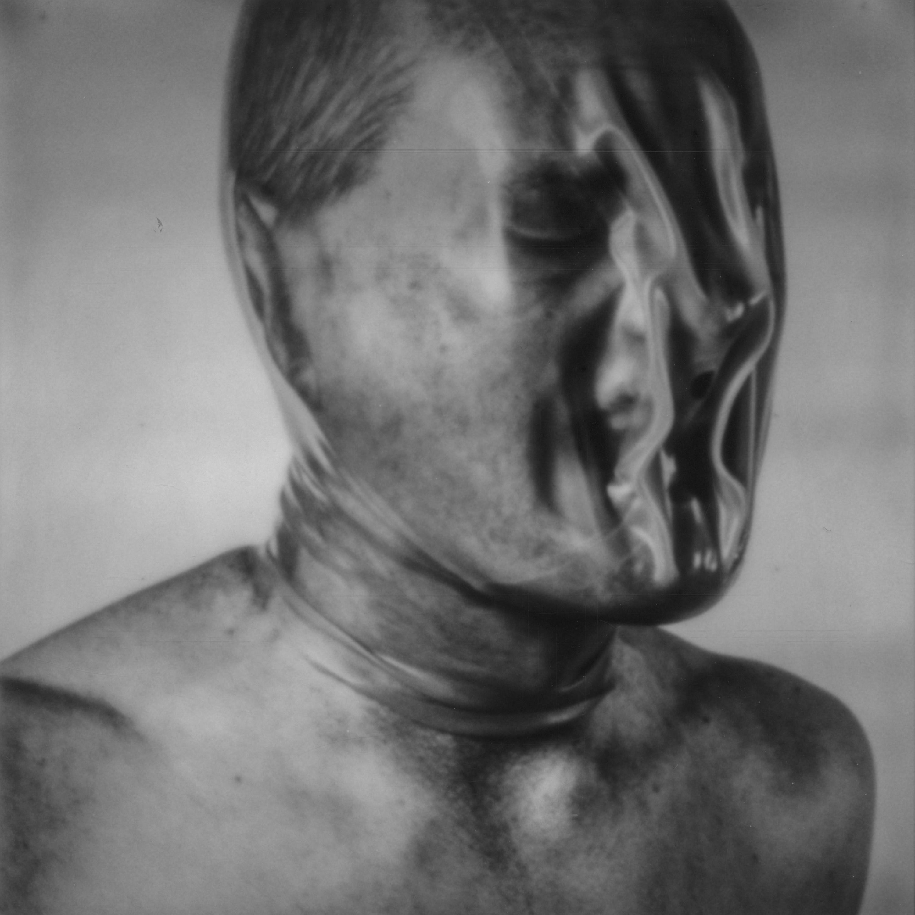 Kirsten Thys van den Audenaerde Black and White Photograph - Scream if you wanna go faster - Contemporary, Man, Nude, Polaroid, photograph