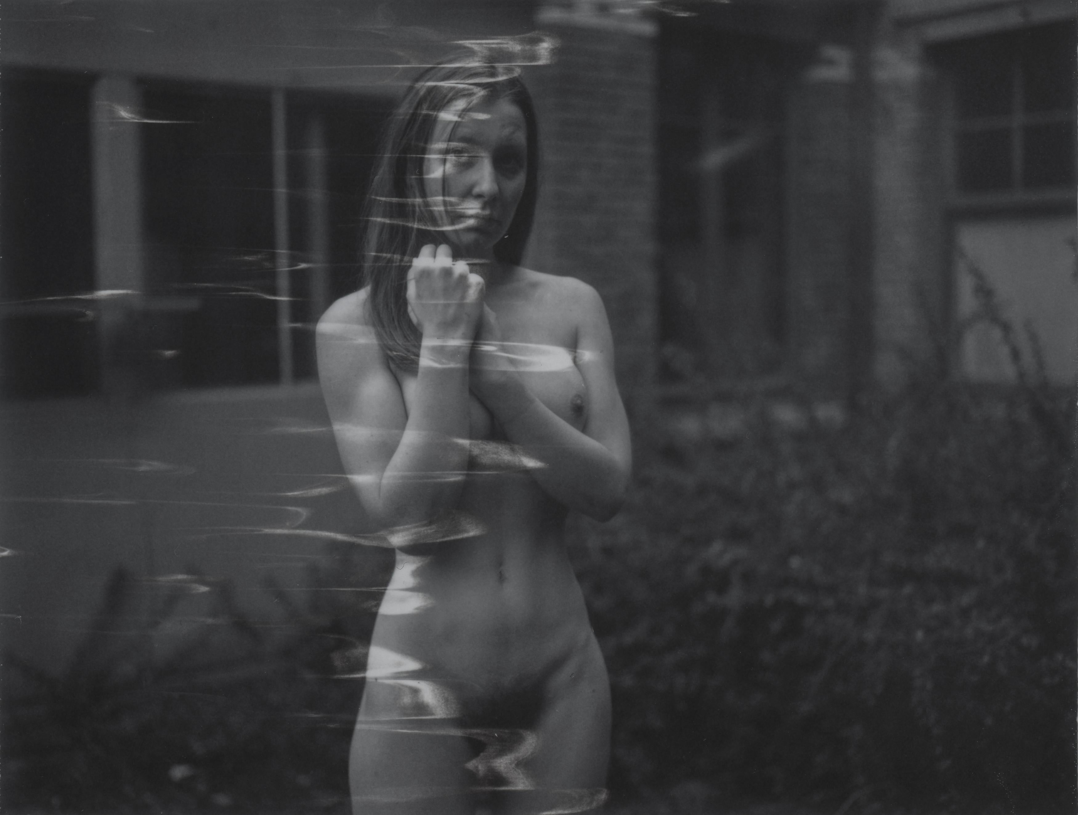 Kirsten Thys van den Audenaerde Nude Photograph - Shiver - Contemporary, Nude, Women, Polaroid, 21st Century