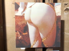 Signe des temps - Contemporain, Nu, hommes, Polaroid, 21ème siècle