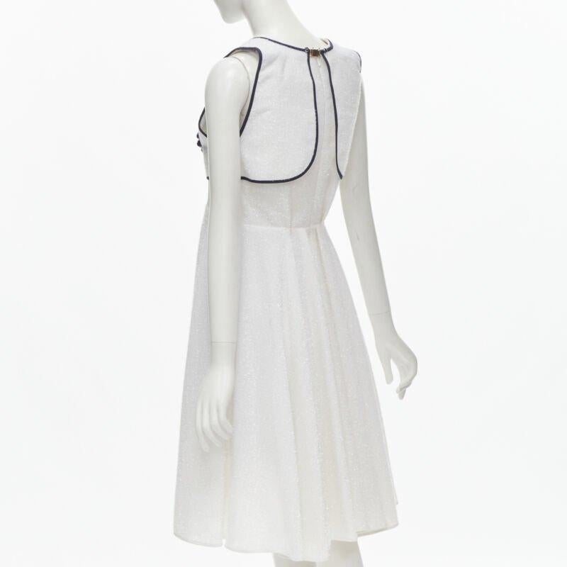 KIRSTY WARD weißes Metallic-Flitter blauer Draht Perlen verschönert Kleid UK10 M im Angebot 1