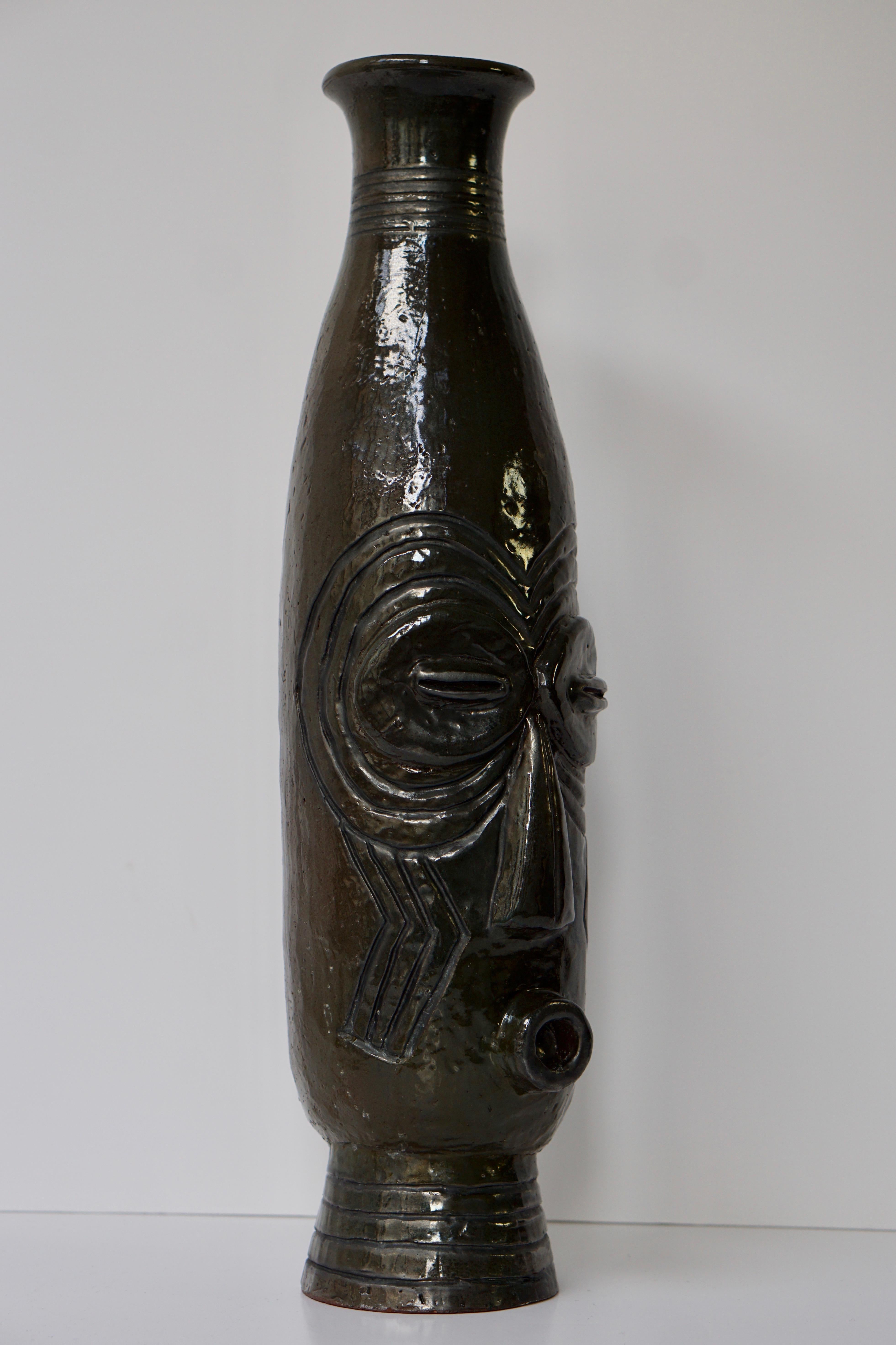 vase with a face