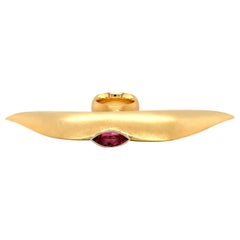 Georg Spreng - Kiss Me Ring 18 Karat Yellow Gold, Pink Red Tourmaline Marquis