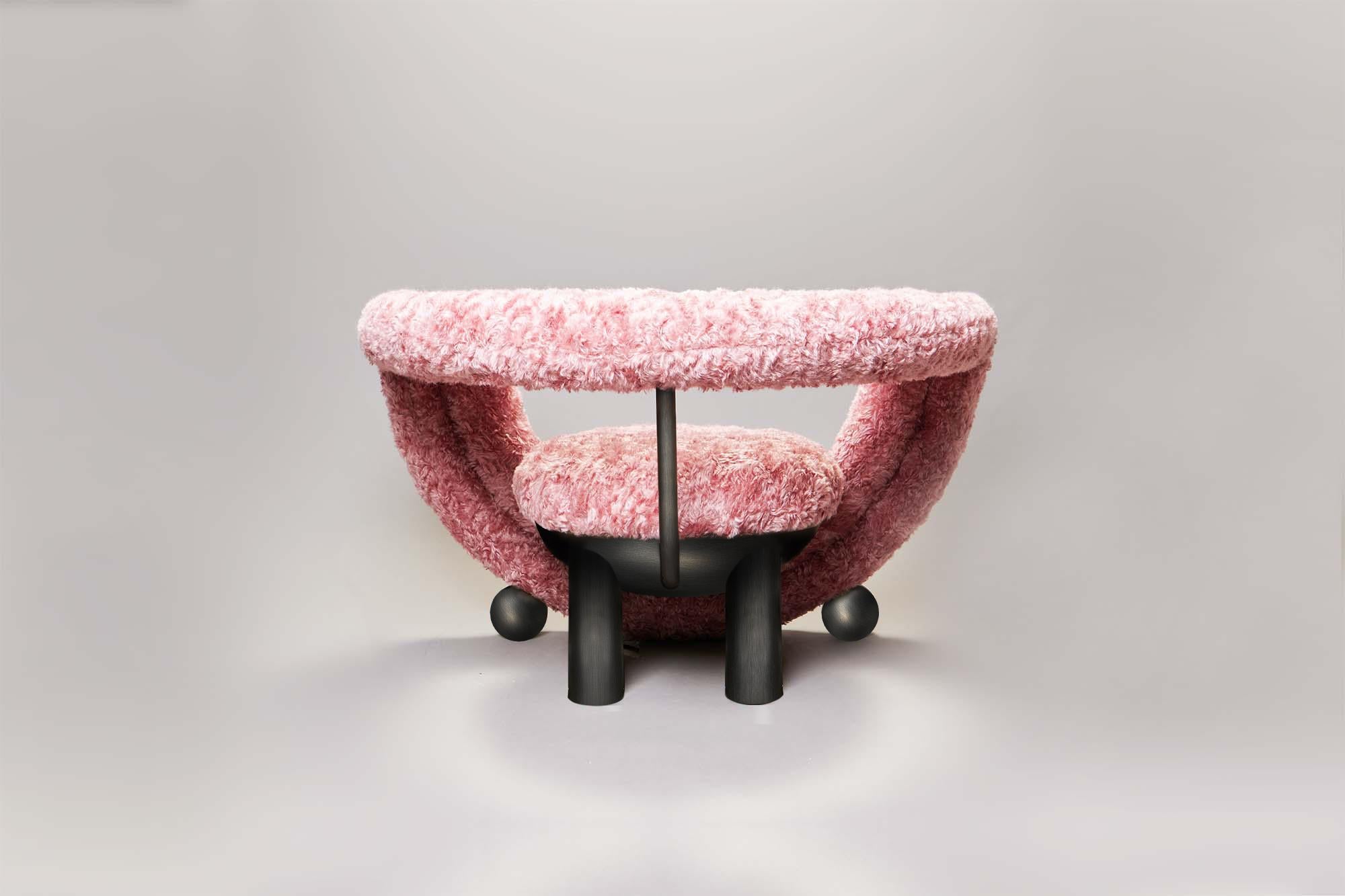 Modern Kissing Armchair by Lara Bohinc in Bronze Metal and Furry Rose Fabric For Sale