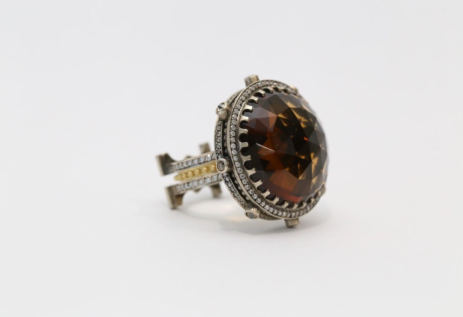 KISUM 14k White & Yellow Gold Large Smoky Quartz Diamond Ring, Size 8 - 32.9g im Zustand „Gut“ im Angebot in Providence, RI