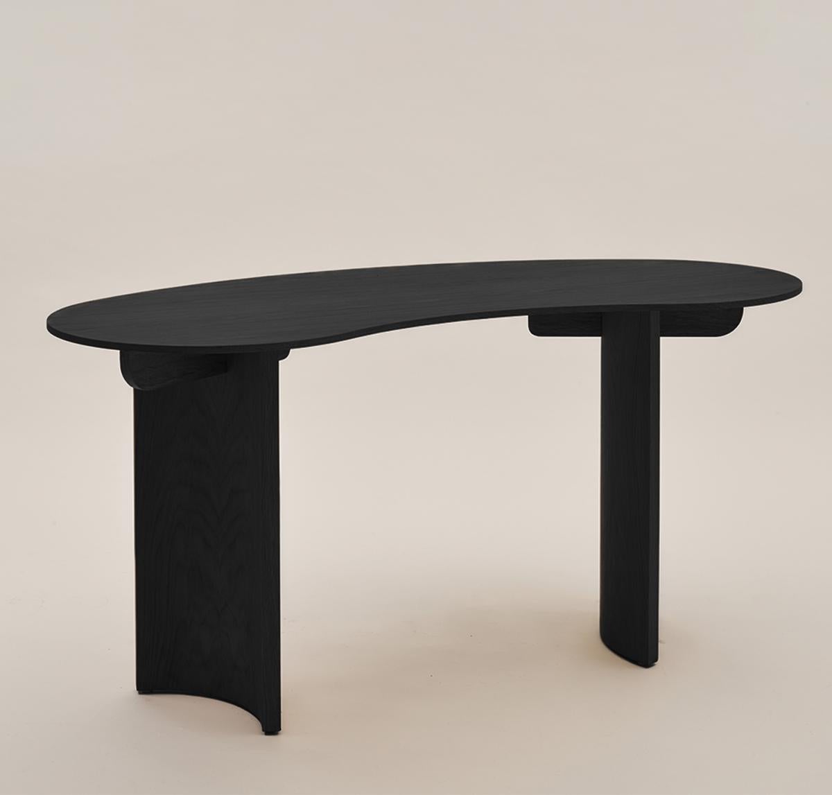 KITA LIVING Flow Desk  Charcoal Black In New Condition For Sale In Bomonti, TR