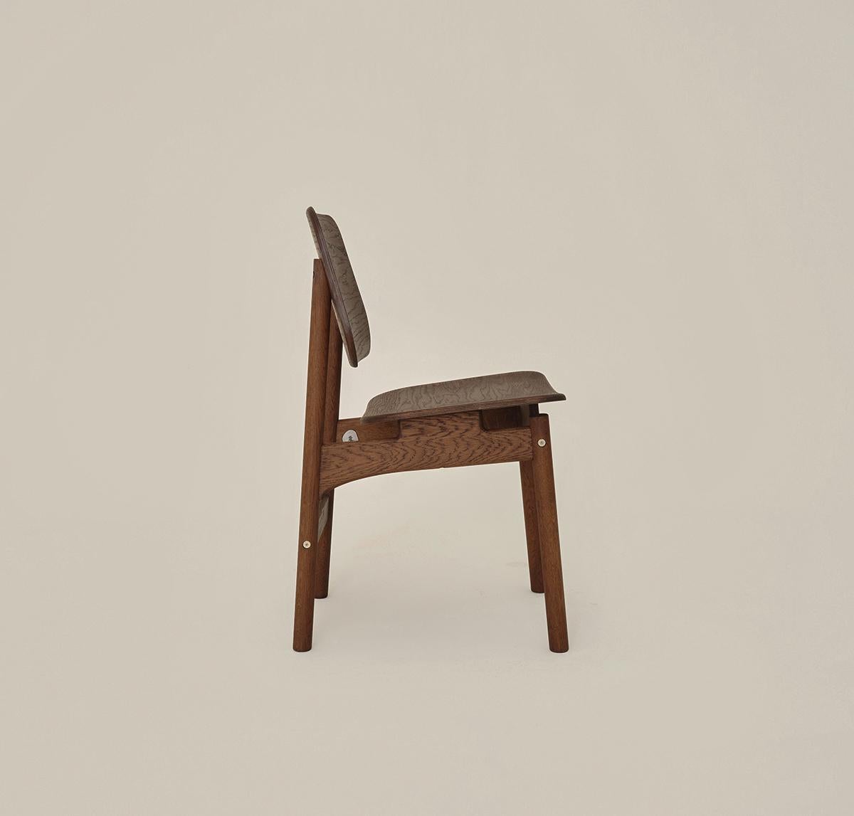 Asian KITA LIVING Frame Chair  Rectangular - Oak Chocolate For Sale