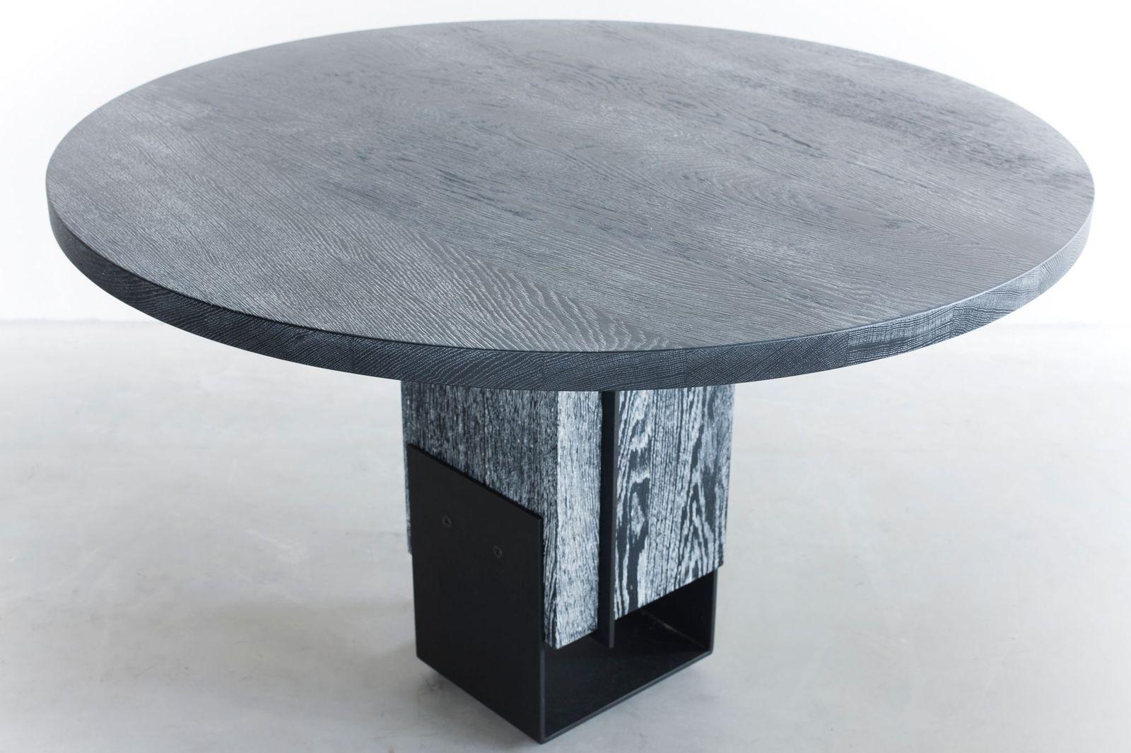 Contemporary Kitale Round Dining Table by Van Rossum For Sale