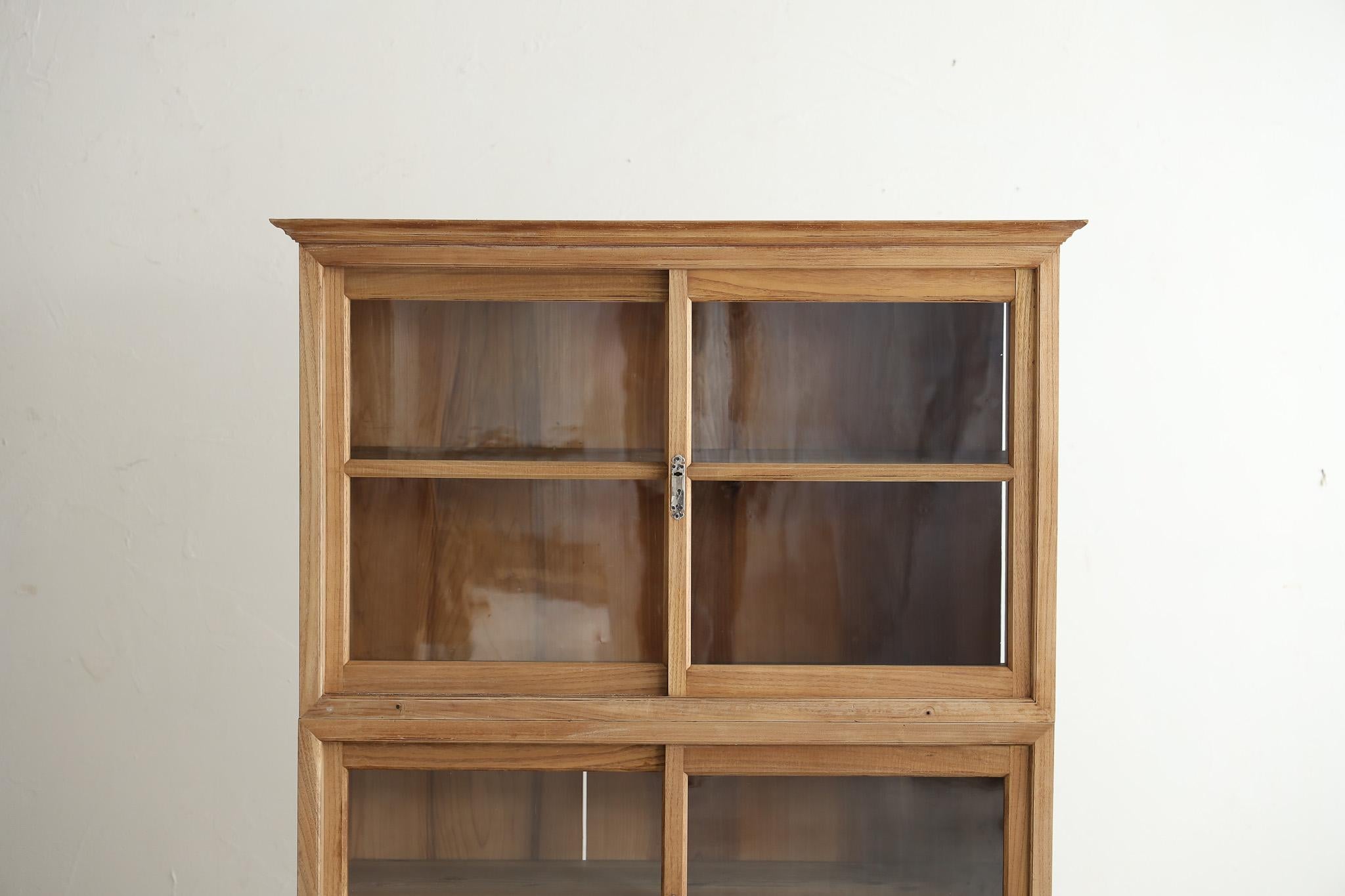 Küchenschränke, gestapelter Schrank, japanische Antiquitäten, Wabi Sabi, Japandi （2） (Taisho) im Angebot