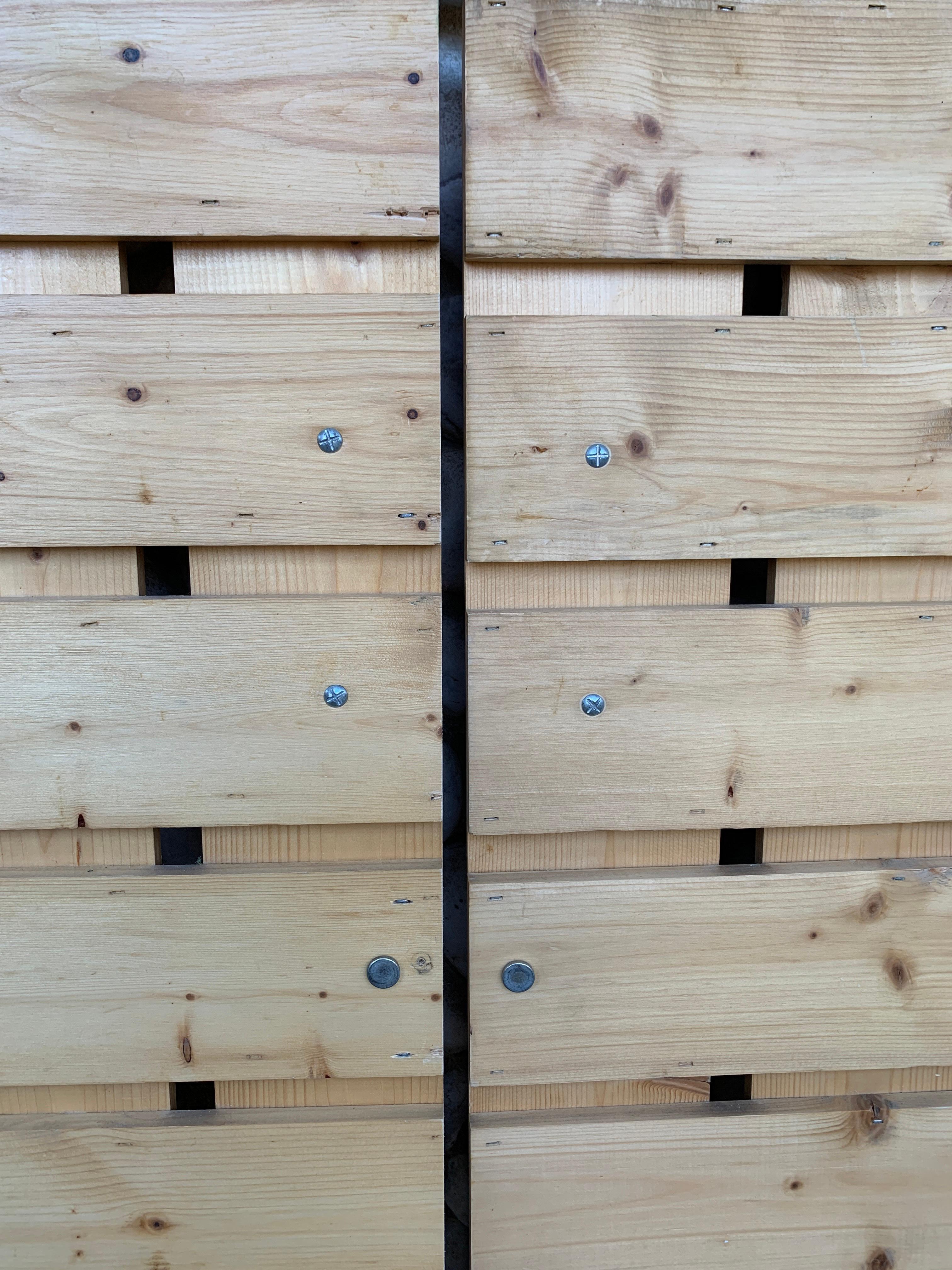 Küchentüren von Charlotte Perriand für Les Arcs 1800 ski resort Pinewood, 1960er Jahre im Angebot 4