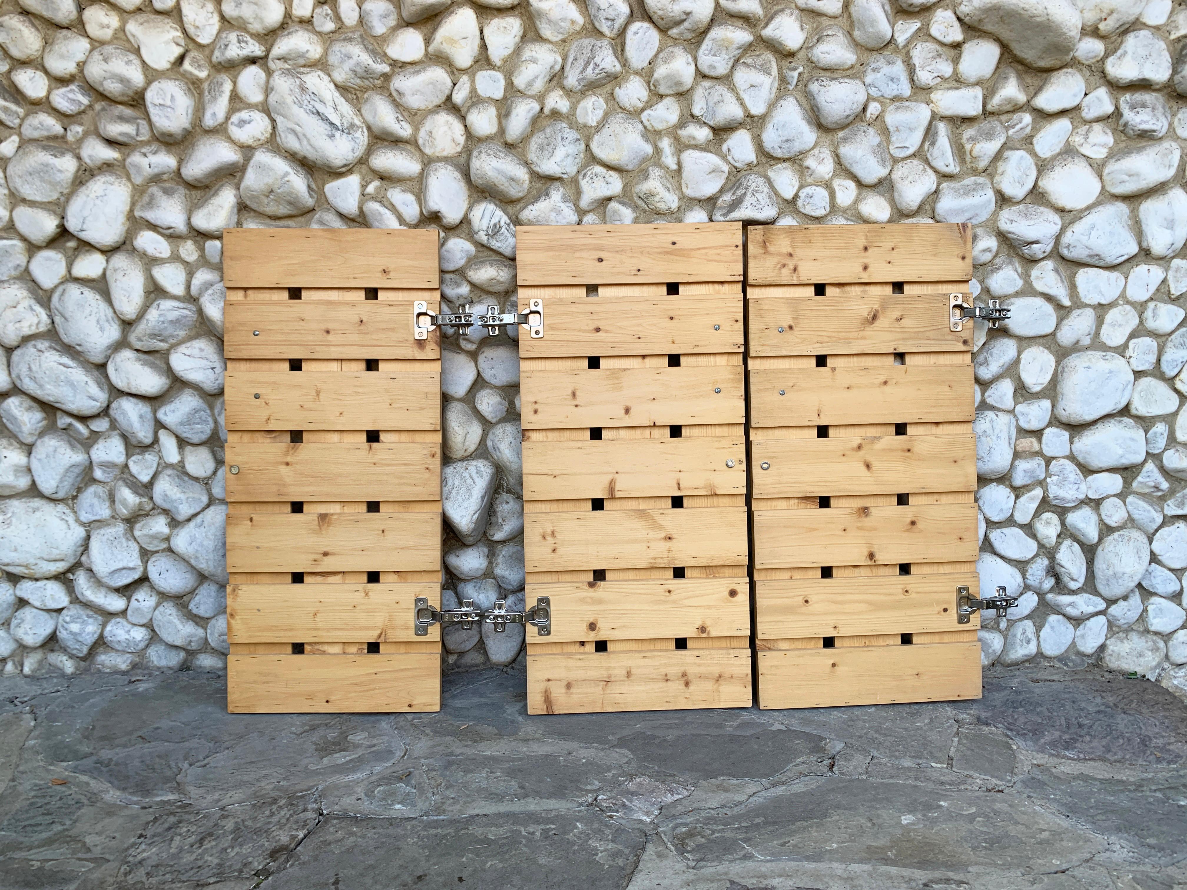 Küchentüren von Charlotte Perriand für Les Arcs 1800 ski resort Pinewood, 1960er Jahre im Angebot 2