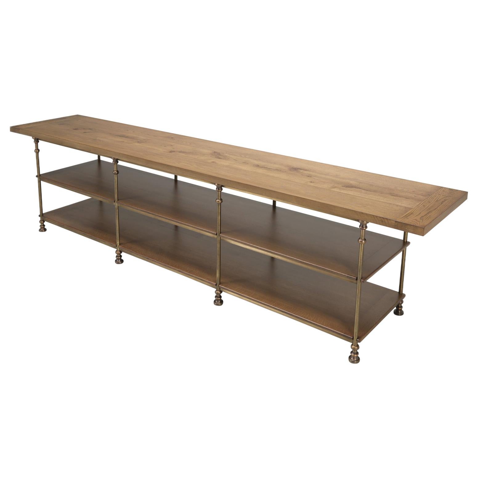 Kitchen Island von Old Plank, massive Bronze, aufgearbeitete weiße Eiche, in beliebigen Abmessungen im Angebot