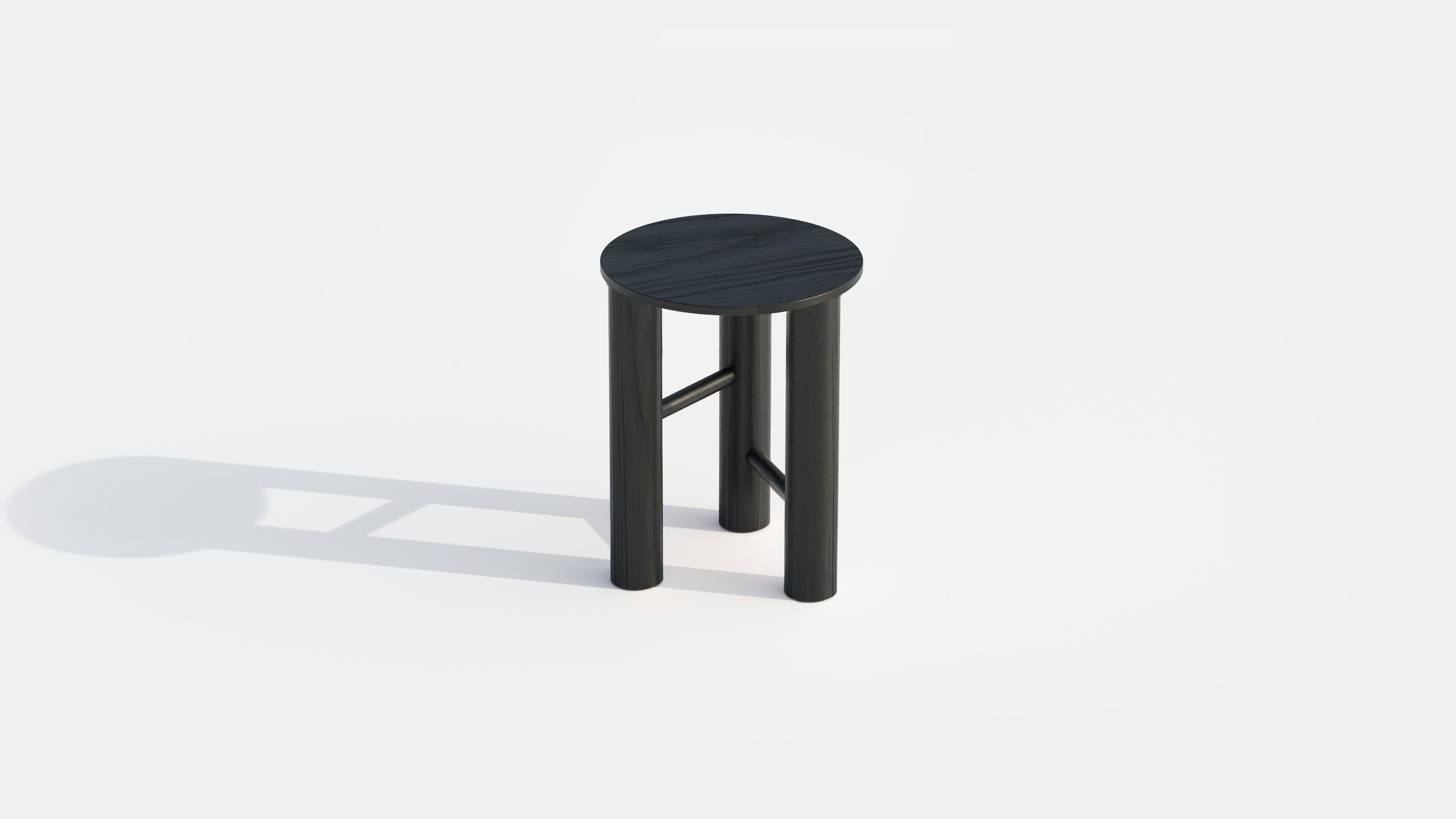 The LAD stool is crafted entirely from solid red oak covered with a clear matte lacquer. This unique stool captures the essence of local craftsmanship in Quebec. LAD is a versatile masterpiece with three legs, available in two heights - 2164 inches