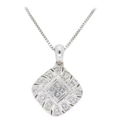 Kite Set Diamond Pedant Necklace