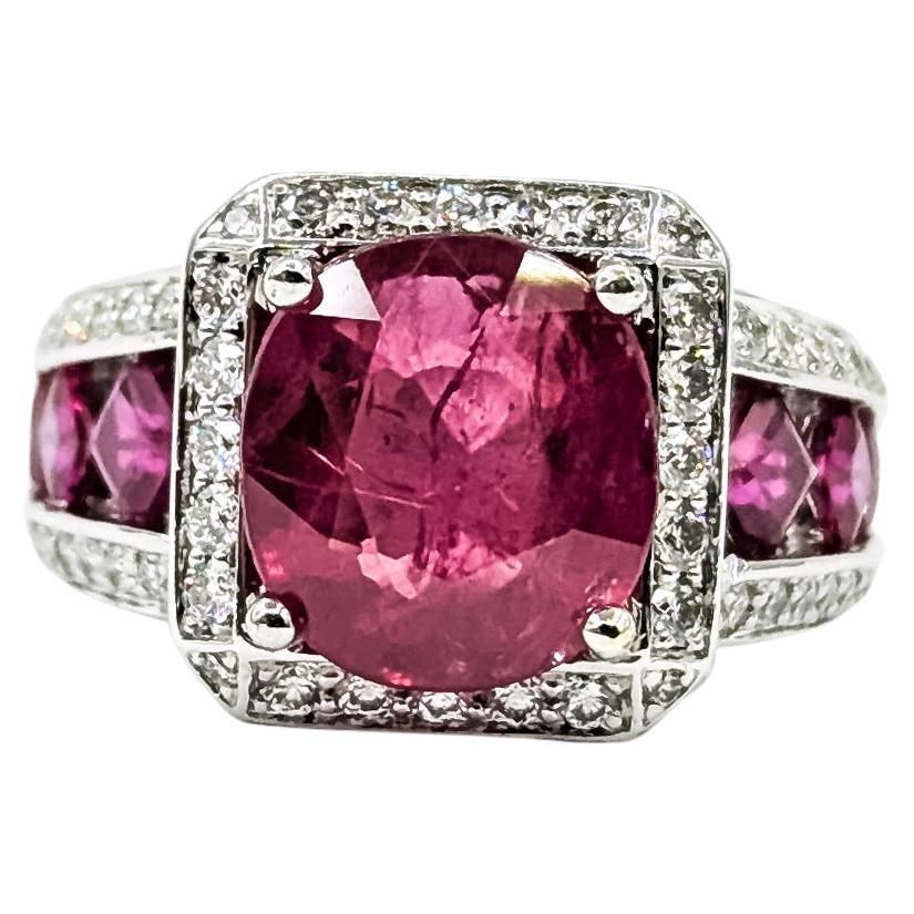 Kite-Set Ruby 
Diamond Ring in 18k For Sale