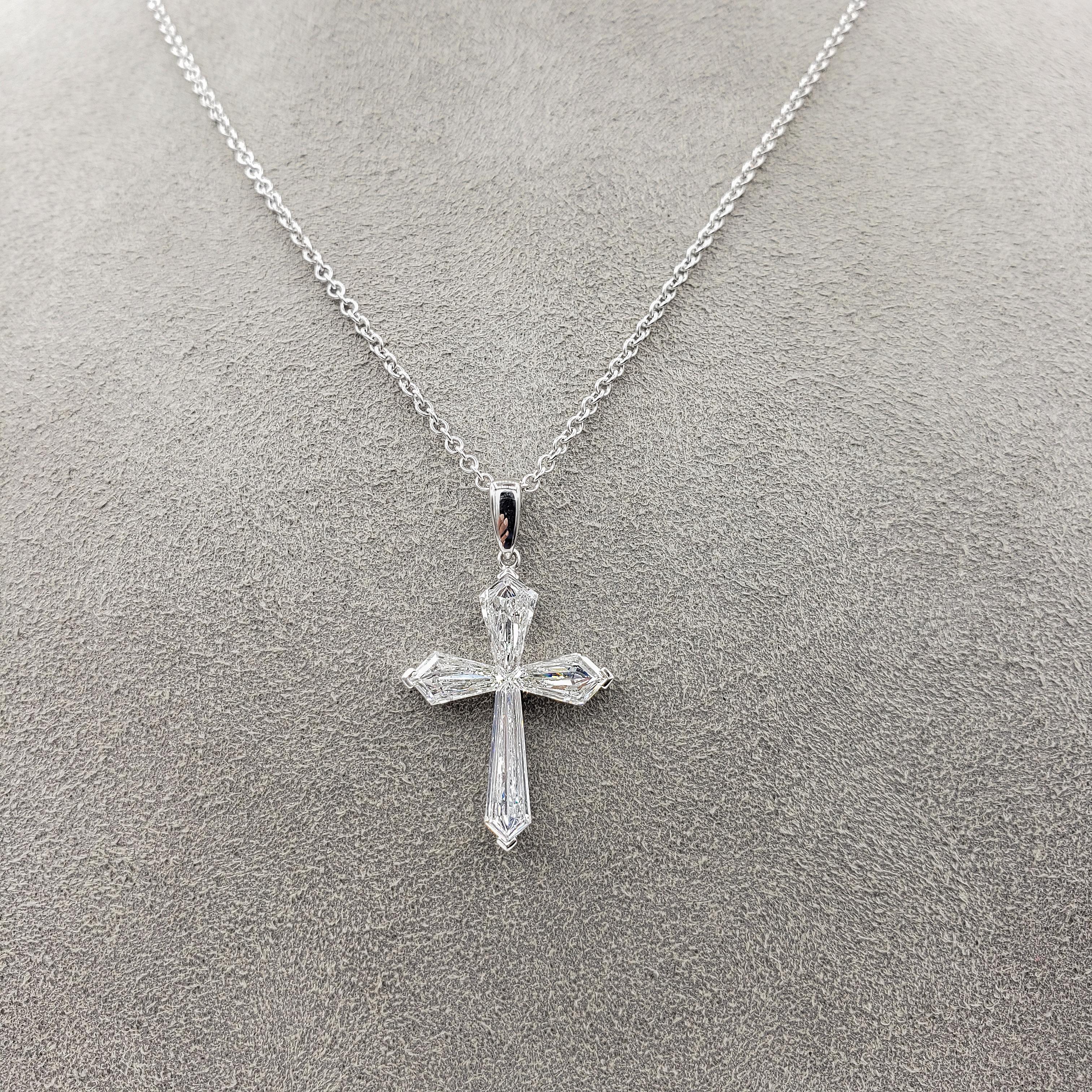cross shaped necklace