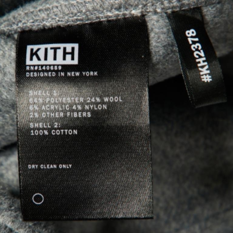 Infuse an extra dose of style into your outfit with this highly fashionable jacket. Tailored from quality materials, it embodies a contemporary vibe and is filled with functional characteristics.