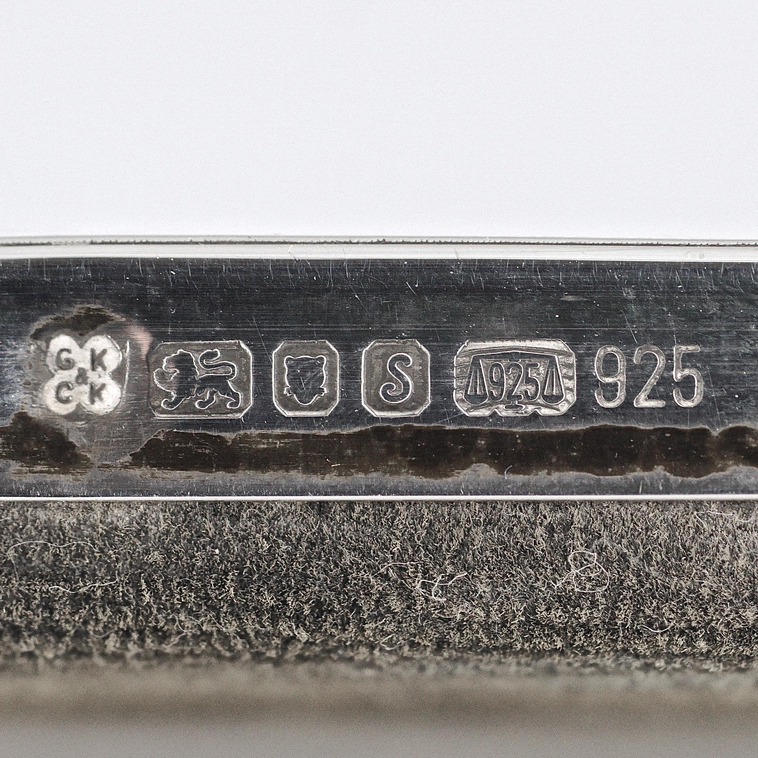 Kitney & Co Paar englische Sterling Silber Fotorahmen mit Rosen 1990s 6