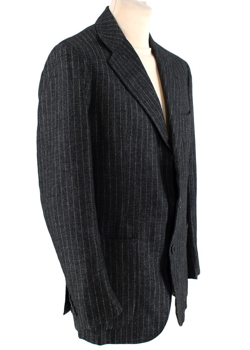 Kiton Grey Pinstripe Linen-Blend Three-Button Blazer

- Grey woven pinstripe blazer
- Three-button front closure
- Two standard front pockets and a chest pocket
- Partial lining
- Buttoned cuffs

Materials
55% Linen
42% Cashmere
3% Silk

Made in