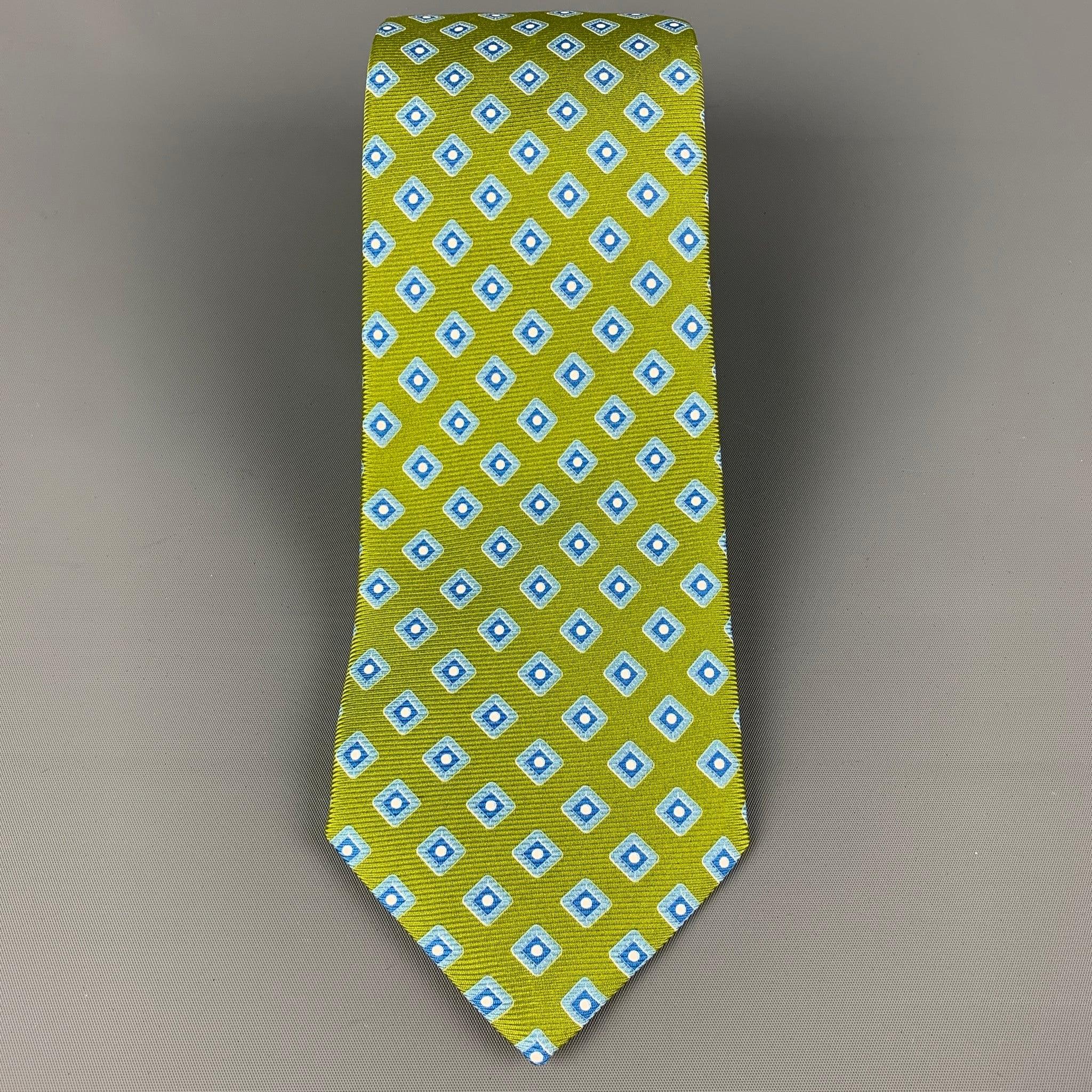 KITON necktie comes in a light blue & chartreuse silk with a all over rhombus print. Made in Italy . Very Good Pre-Owned Condition.Width: 3.75 inches Length: 60 inches 
 

  
  
  
 Sui Generis Reference: 120392
 Category: Tie
 More Details
  
