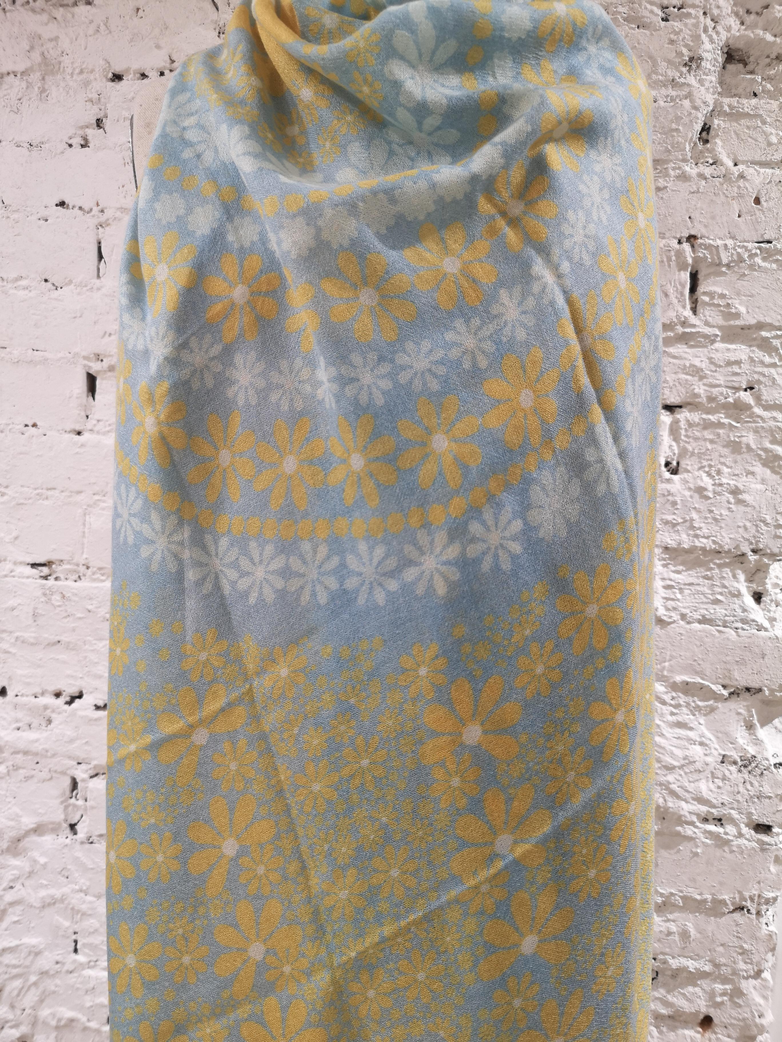 Kiton light blue yellow scarf - foulard
totally made in italy